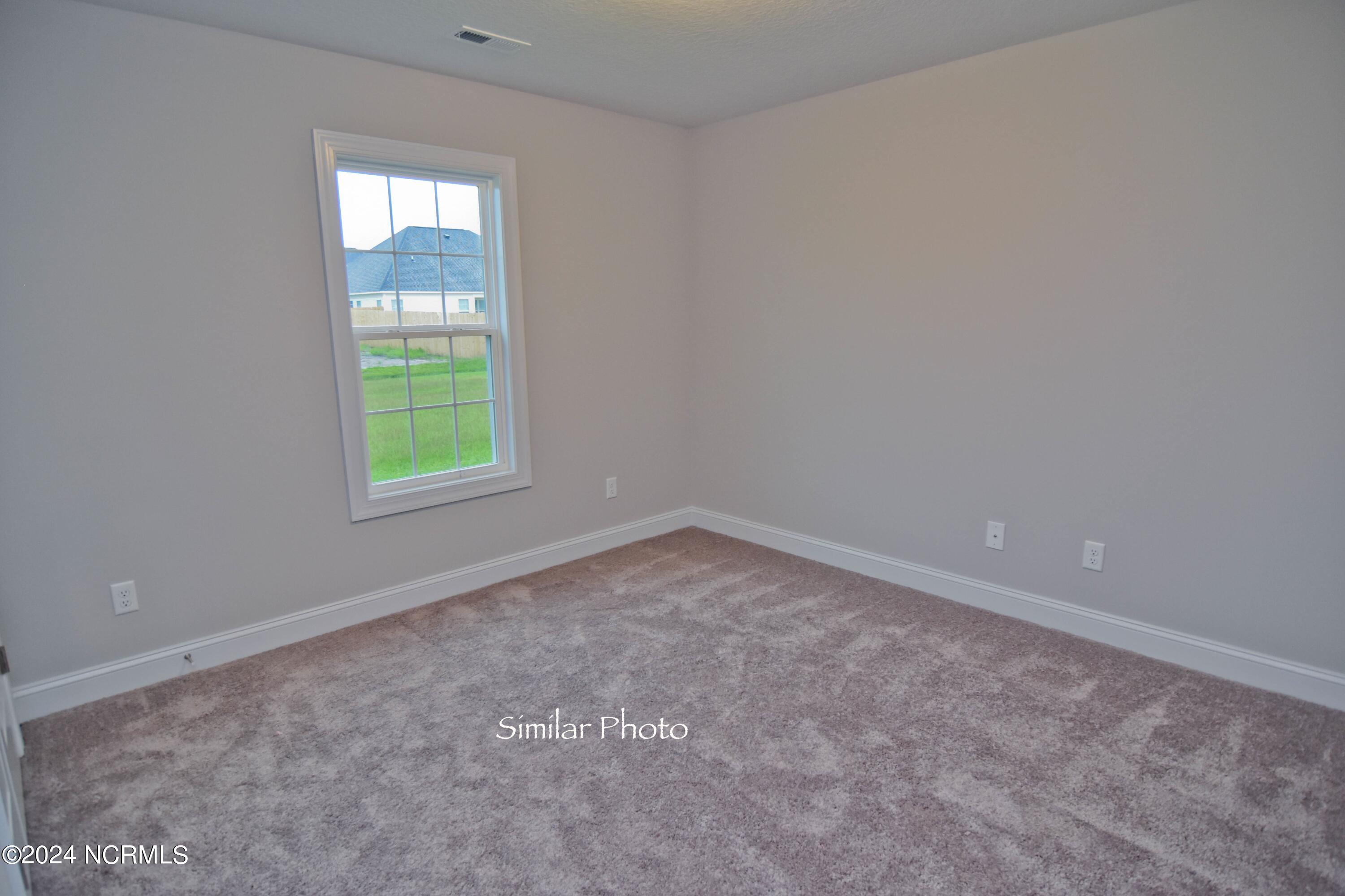 918 Uplands Lane
