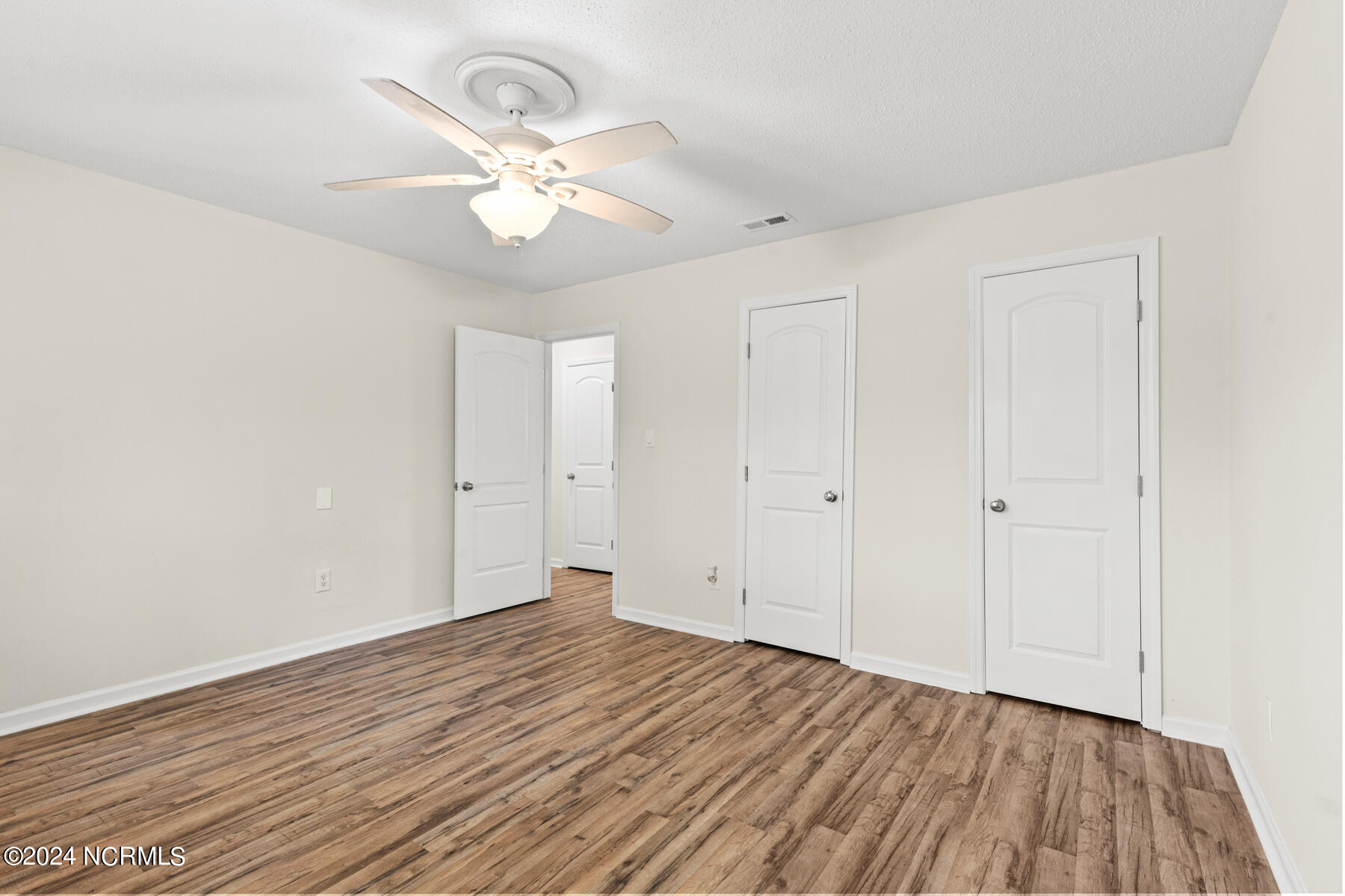 6019 E Red Oak Court