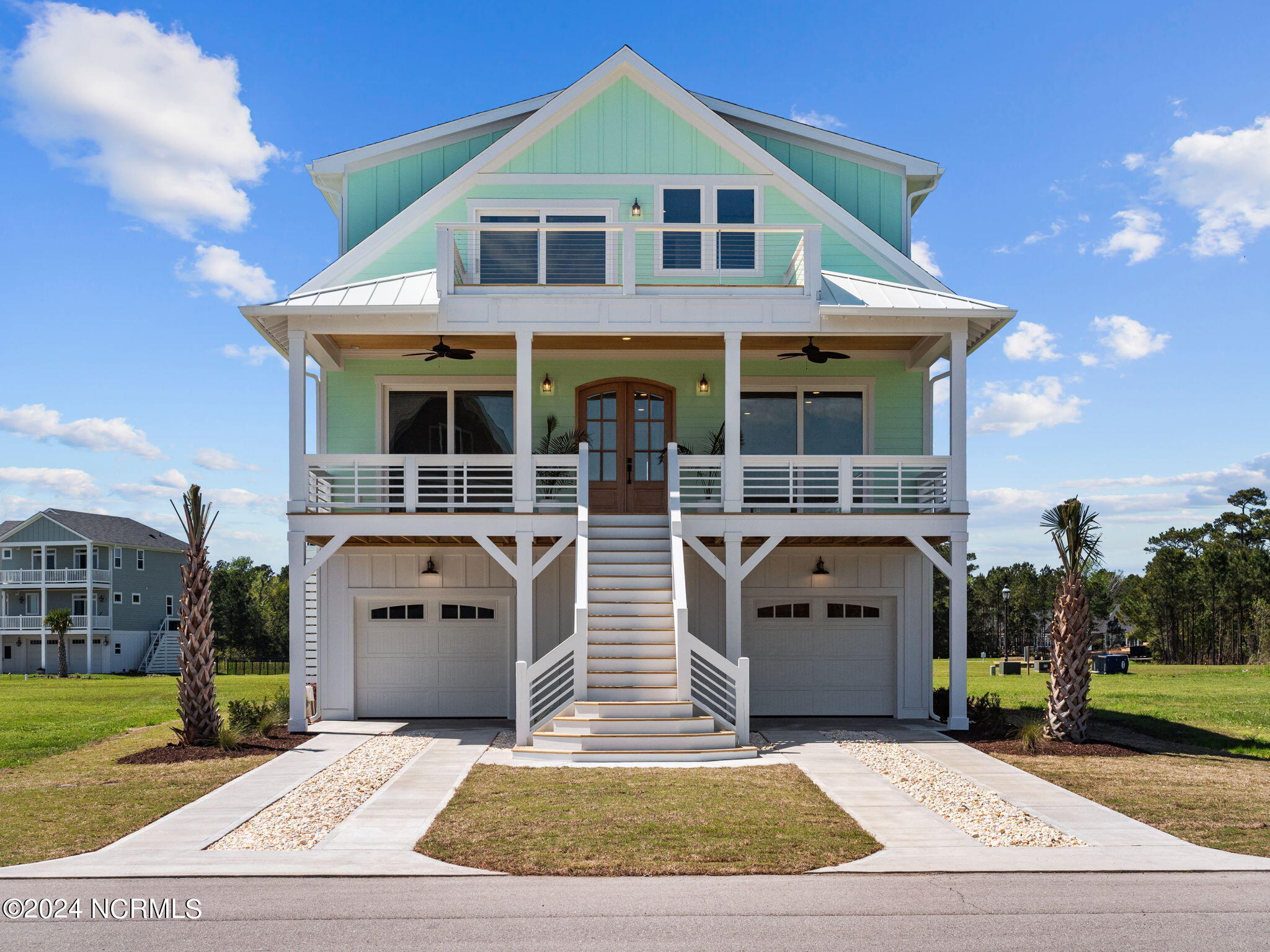 208 Marshside Landing
