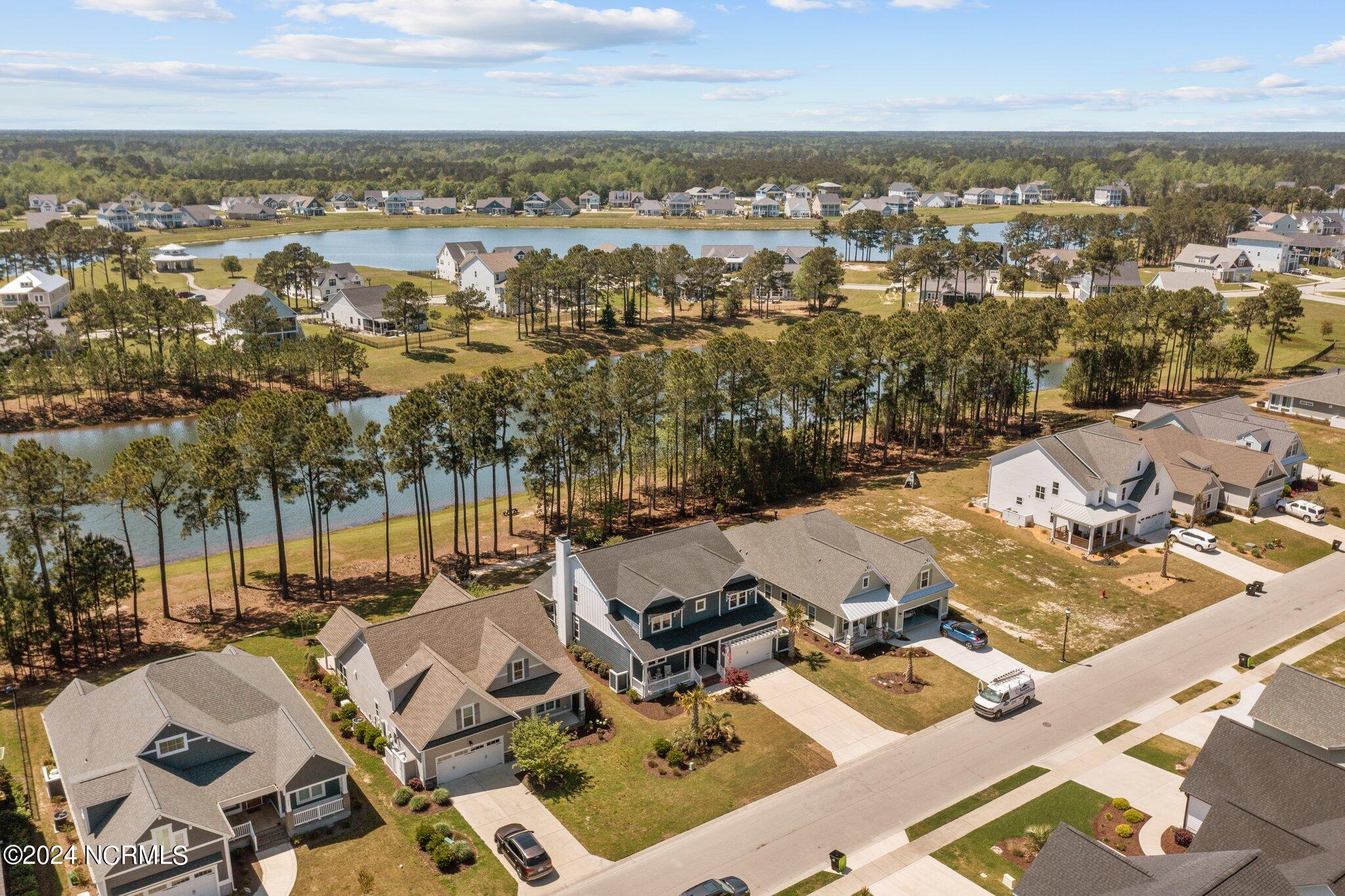 530 Moss Lake Lane