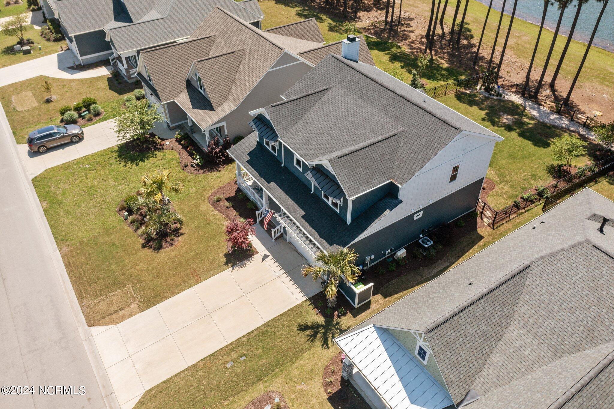 530 Moss Lake Lane