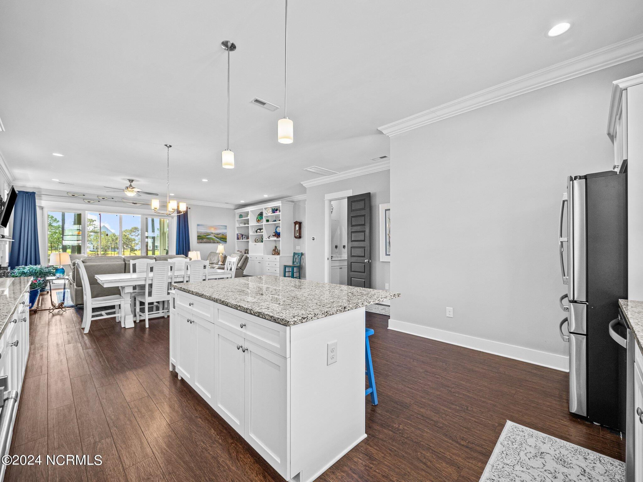 530 Moss Lake Lane
