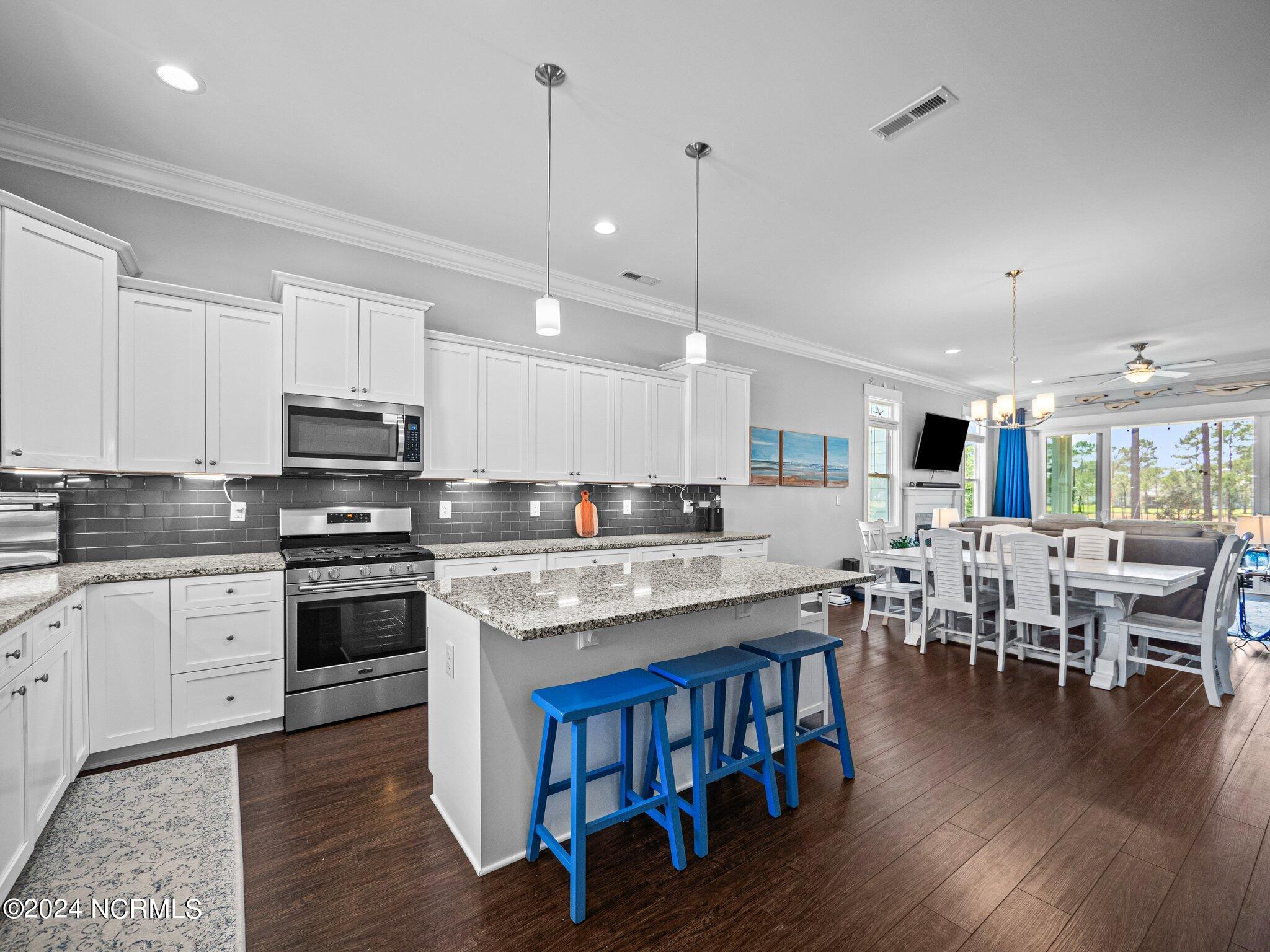 530 Moss Lake Lane