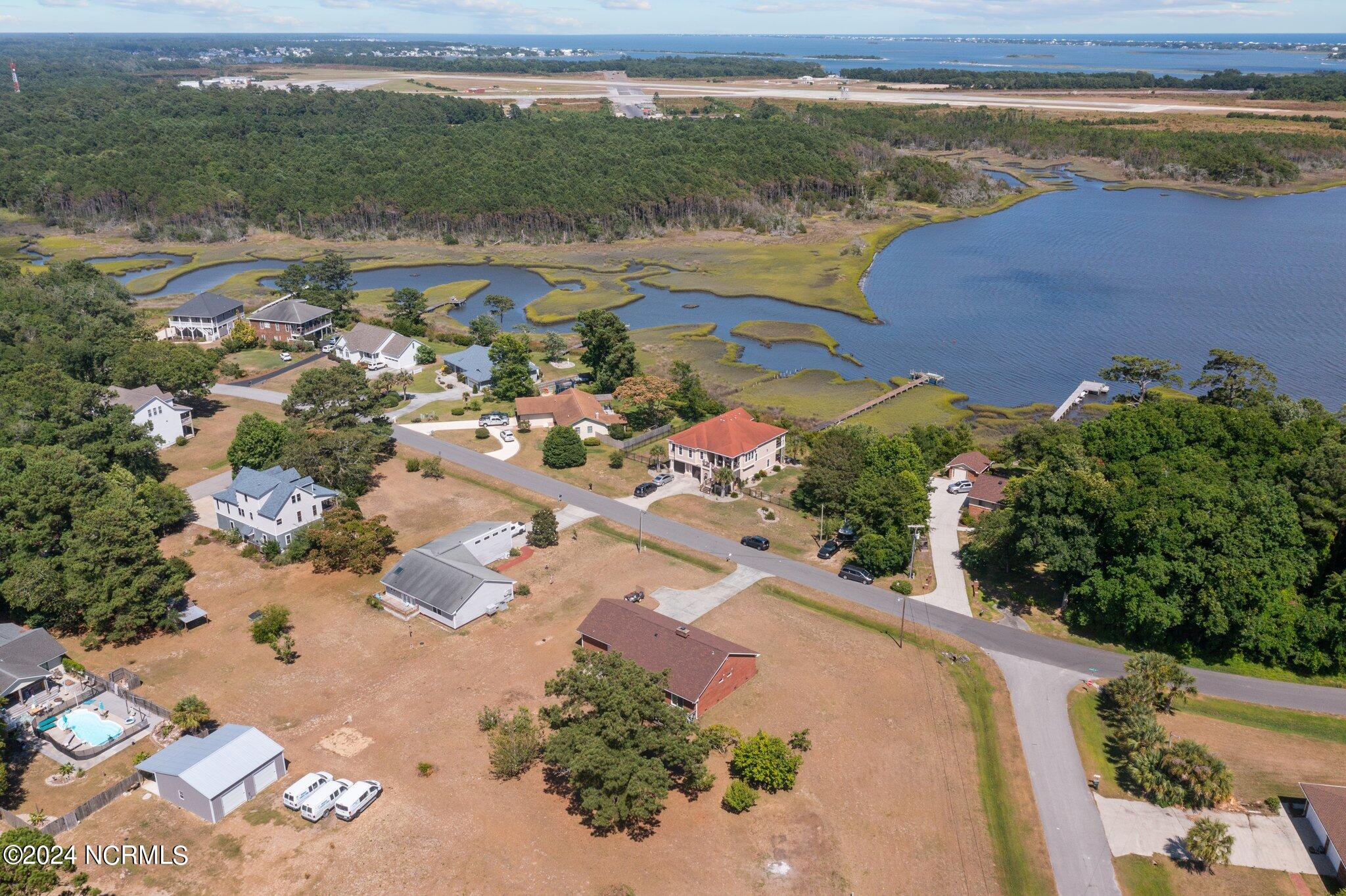 129 Hunting Bay Drive