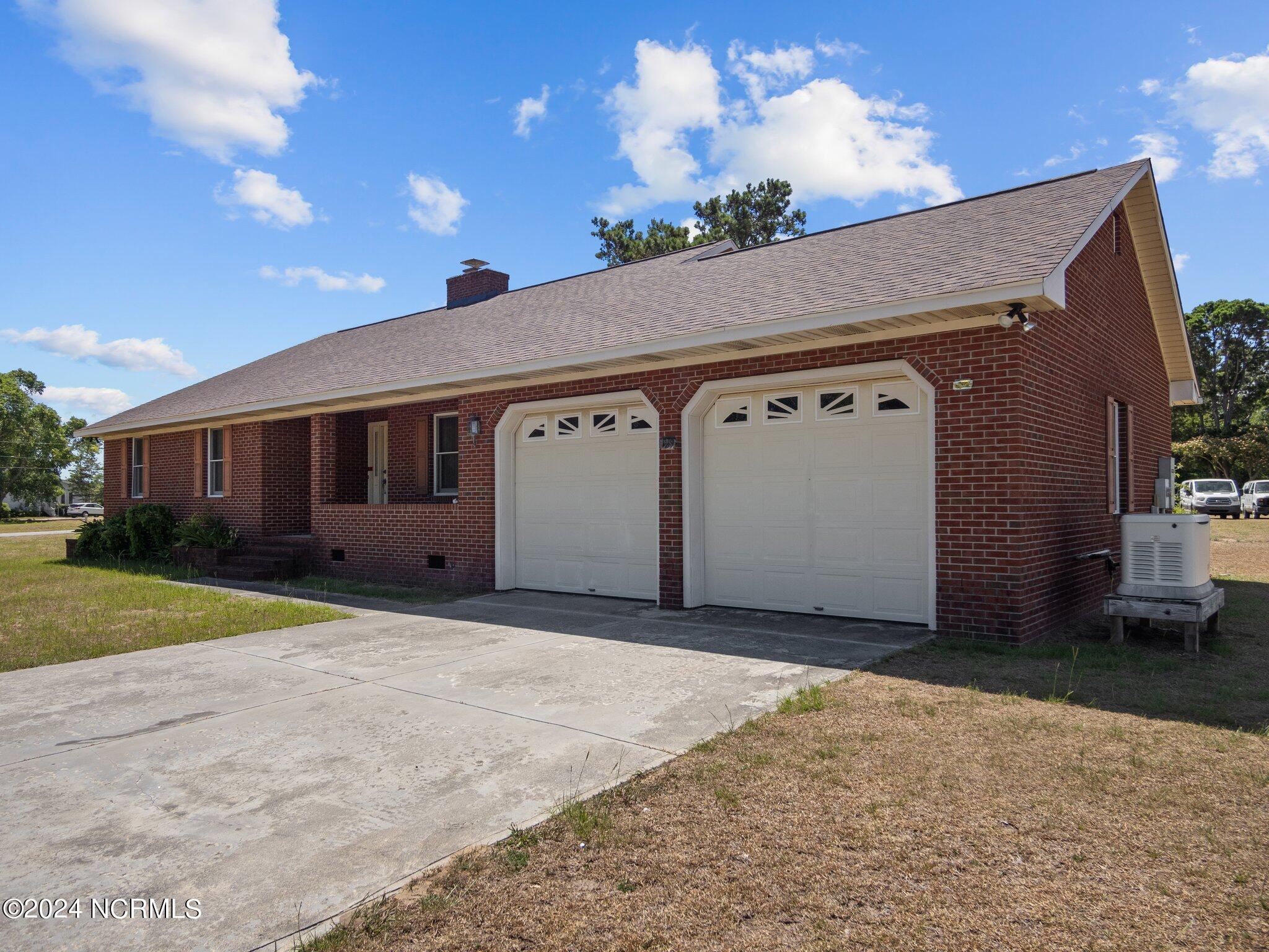 129 Hunting Bay Drive