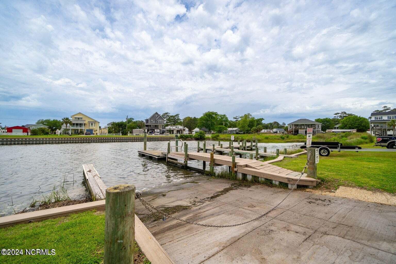 129 Hunting Bay Drive