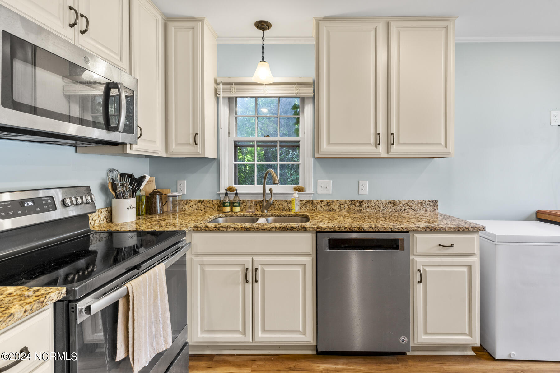 104 Ivy Ridge Place