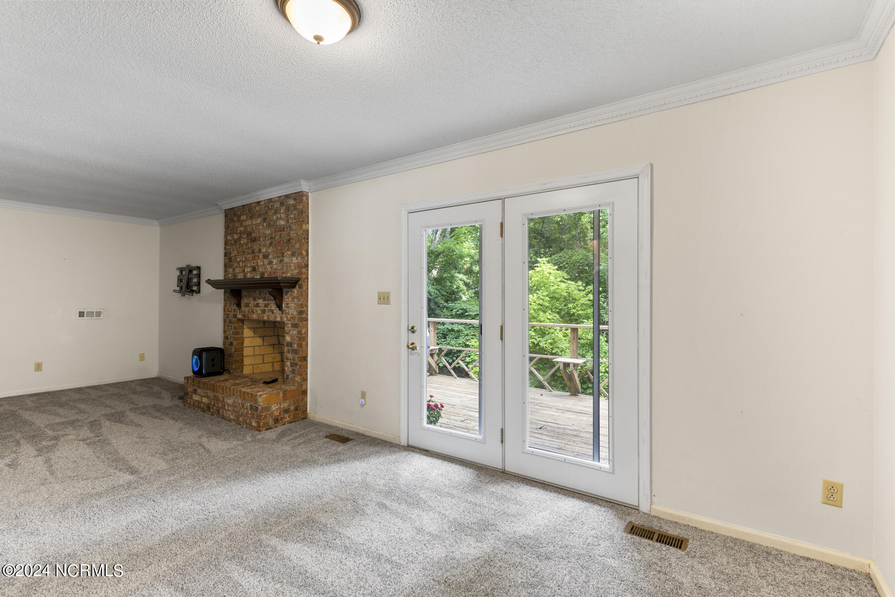 104 Ivy Ridge Place