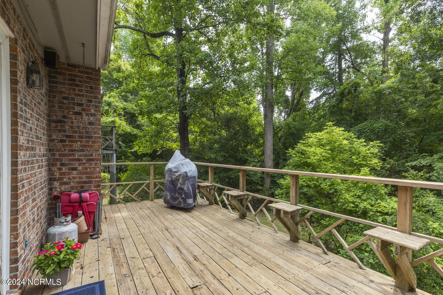 104 Ivy Ridge Place