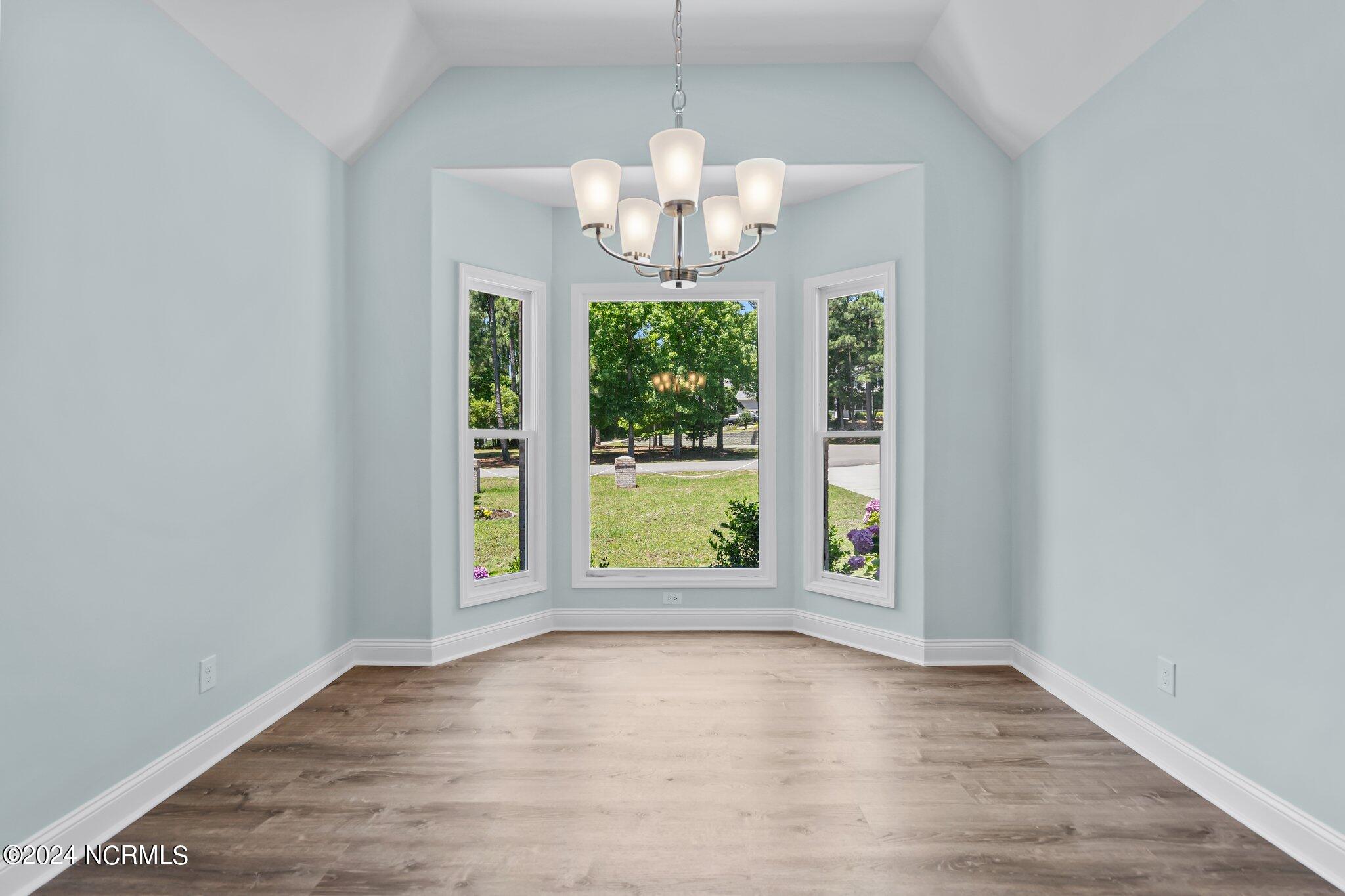103 Hickory Circle