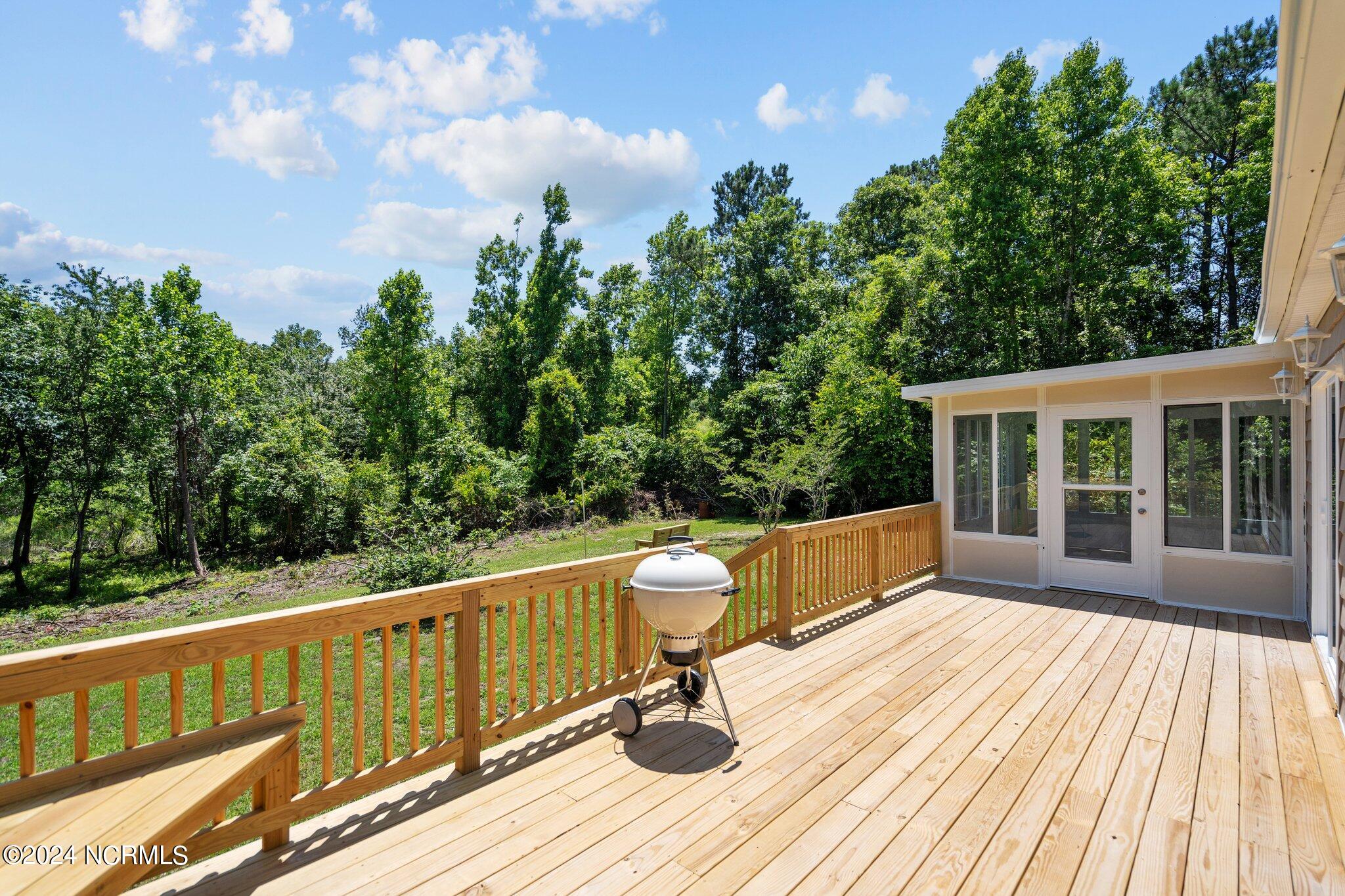 103 Hickory Circle
