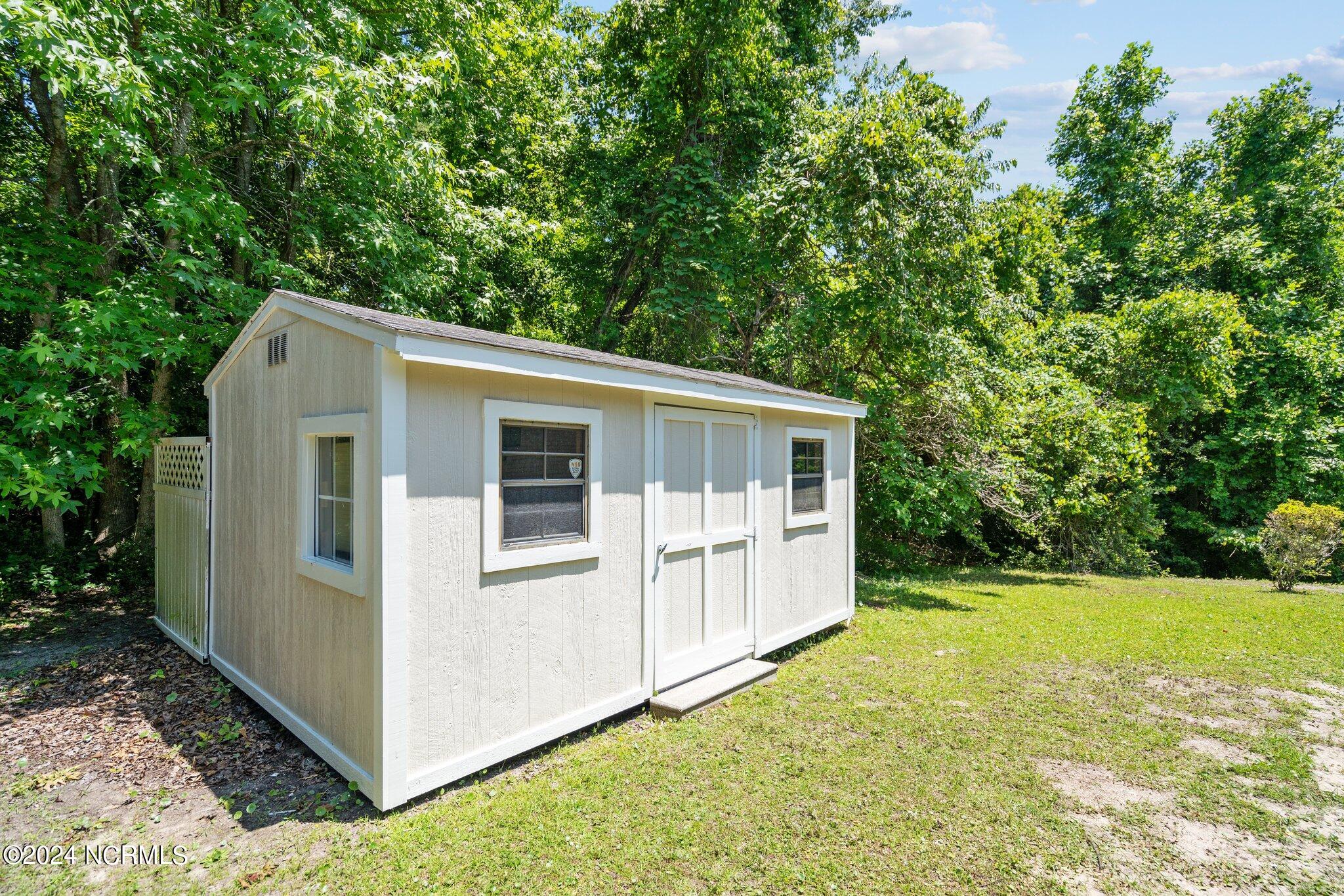 103 Hickory Circle