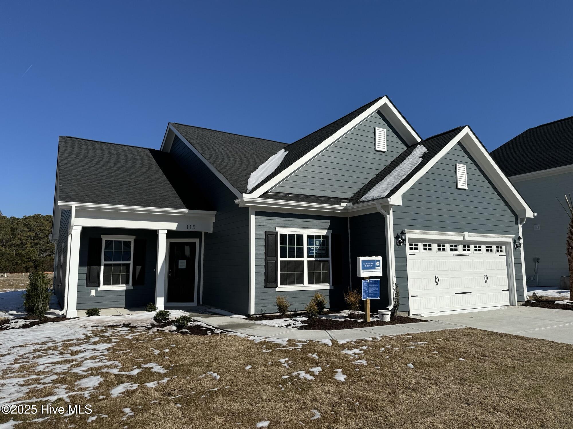 115 Planters Walk