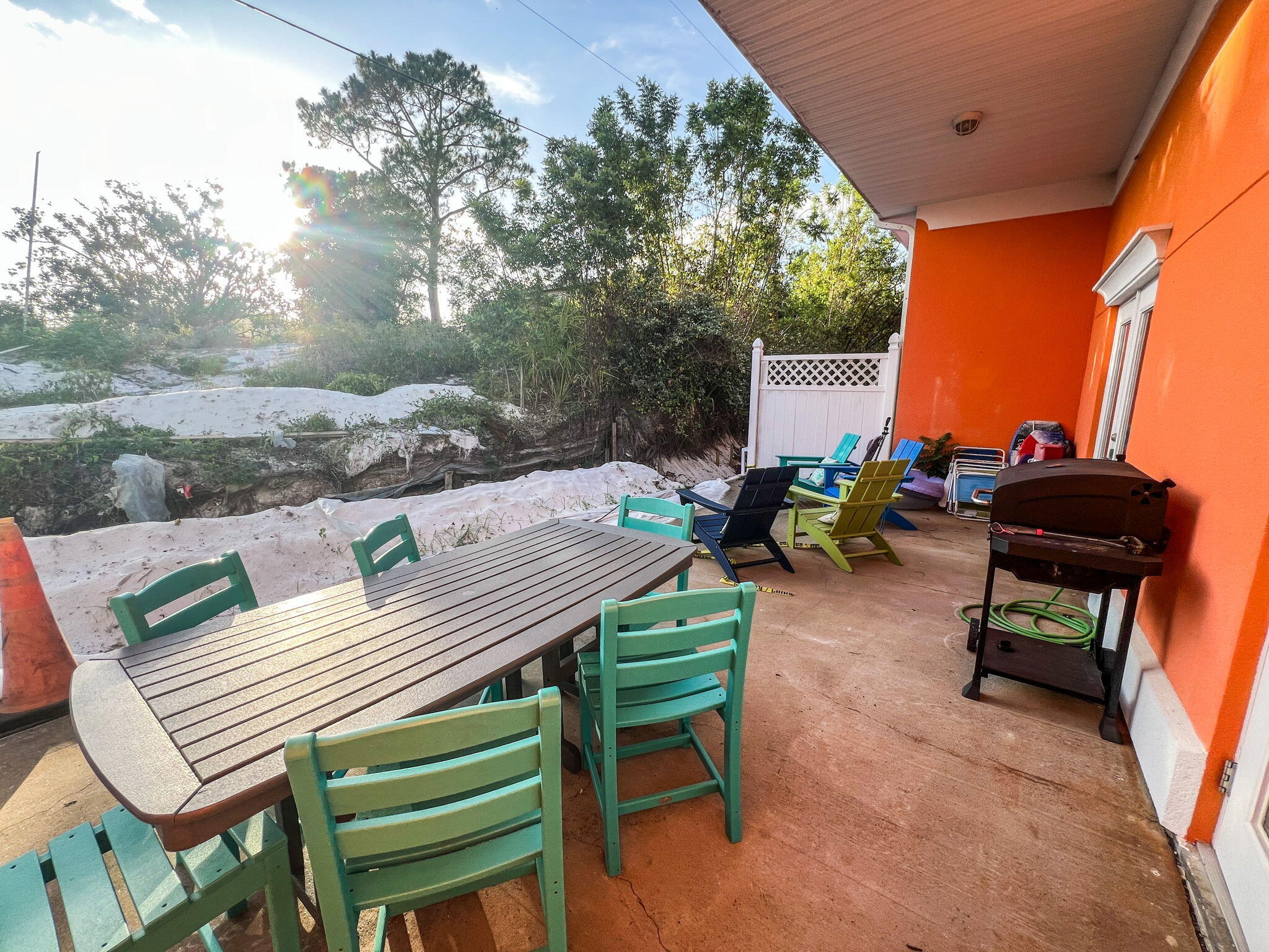 6079 Valhalla Avenue