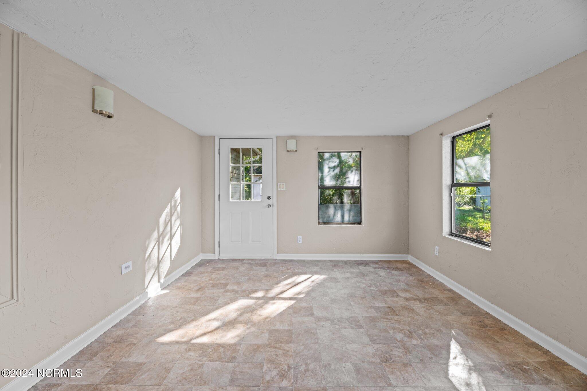 225 Sanders Lane