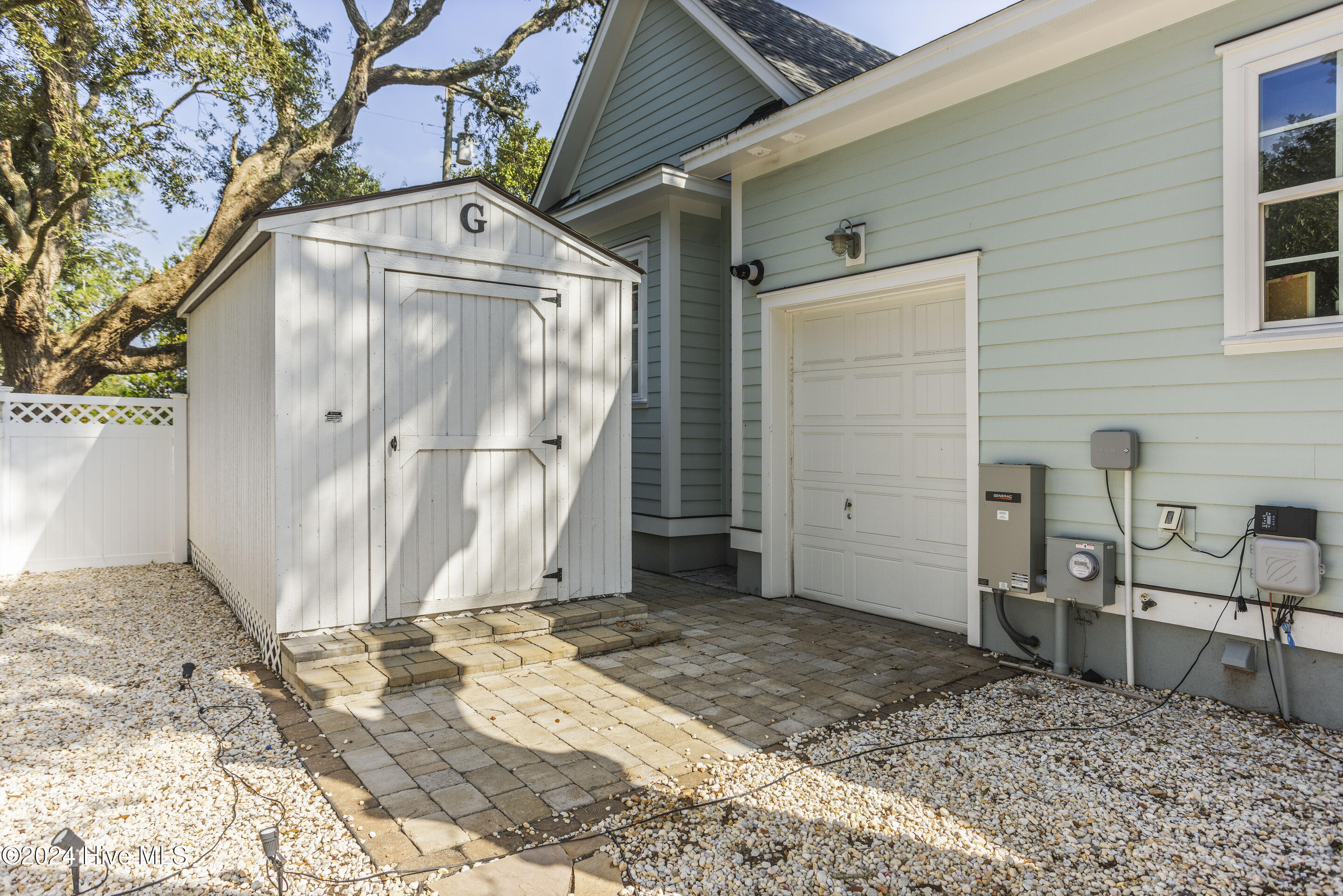 319 N Lord Street