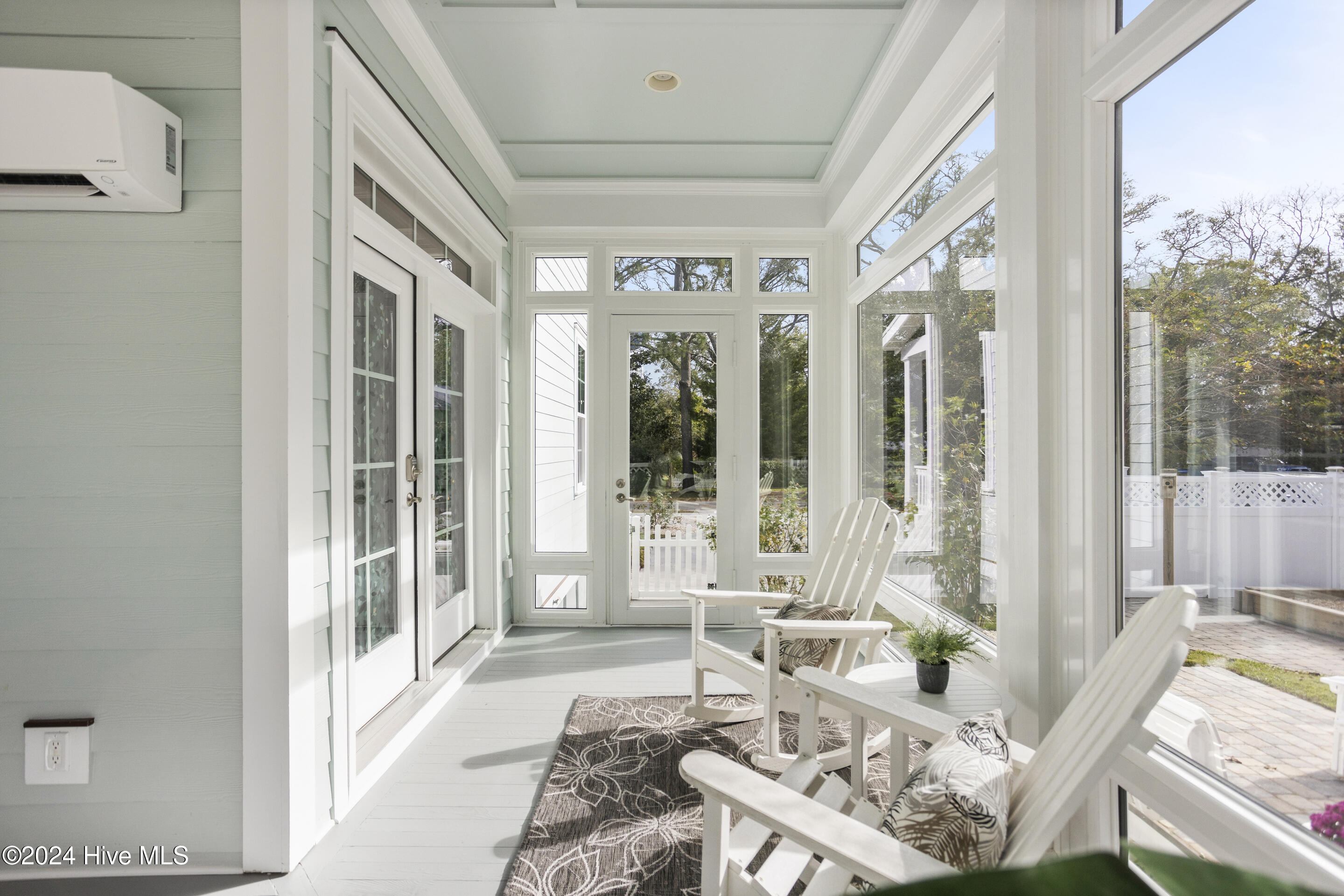 319 N Lord Street