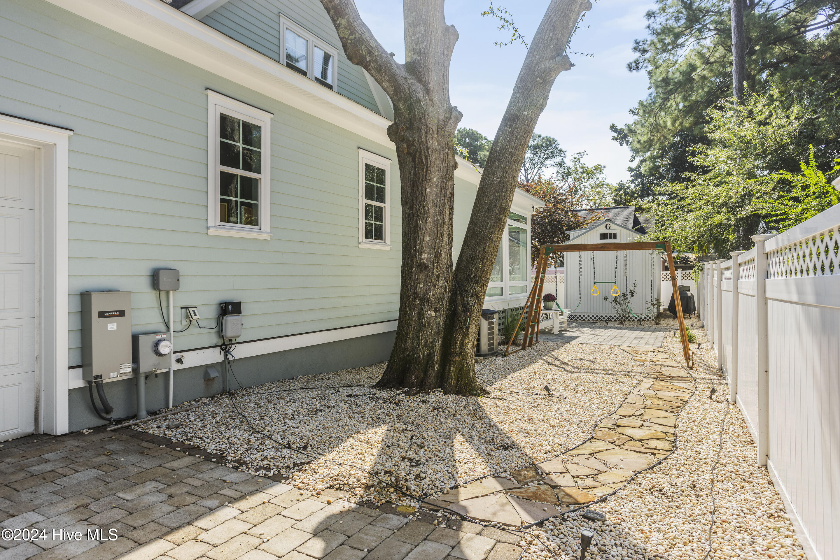 319 N Lord Street