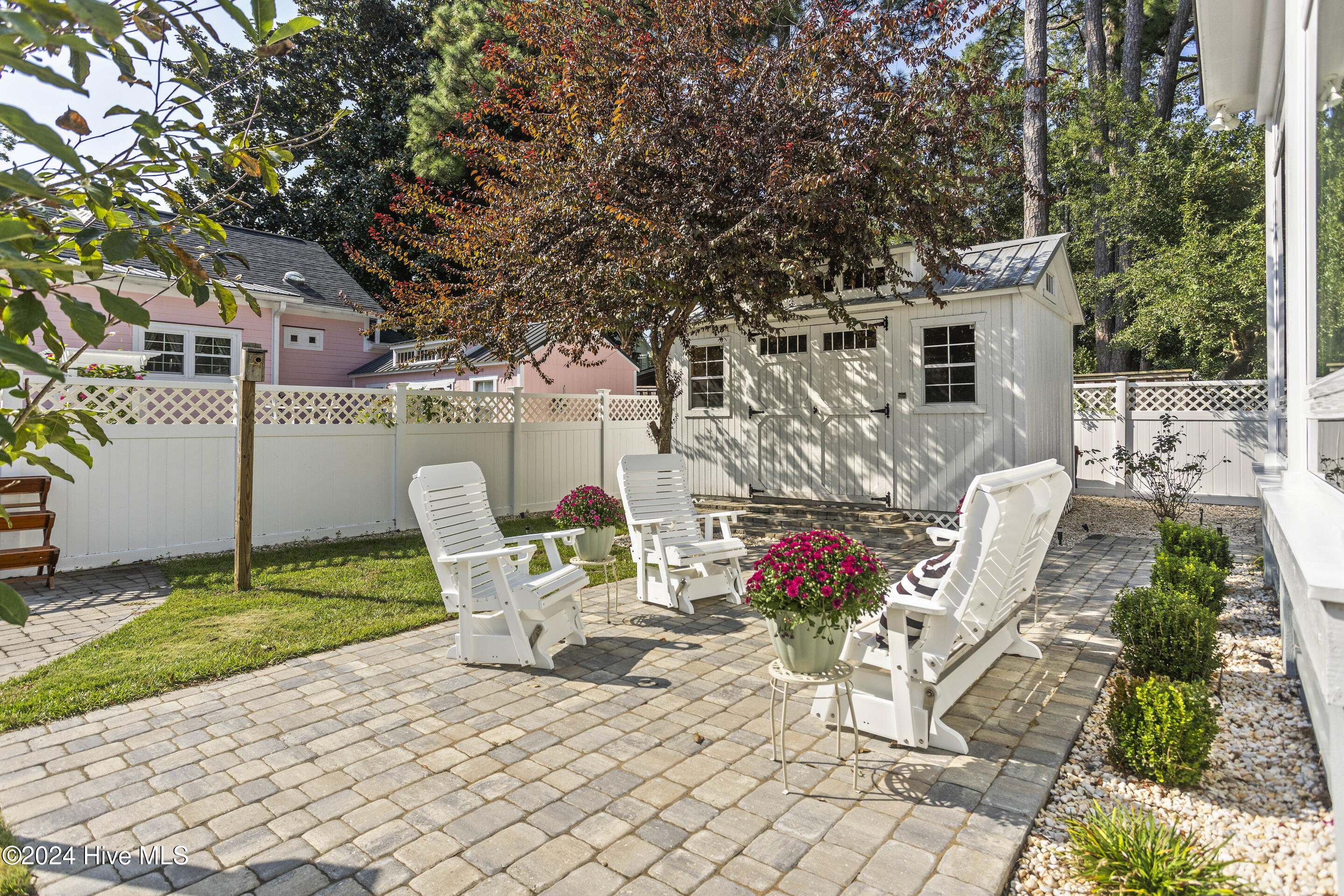 319 N Lord Street