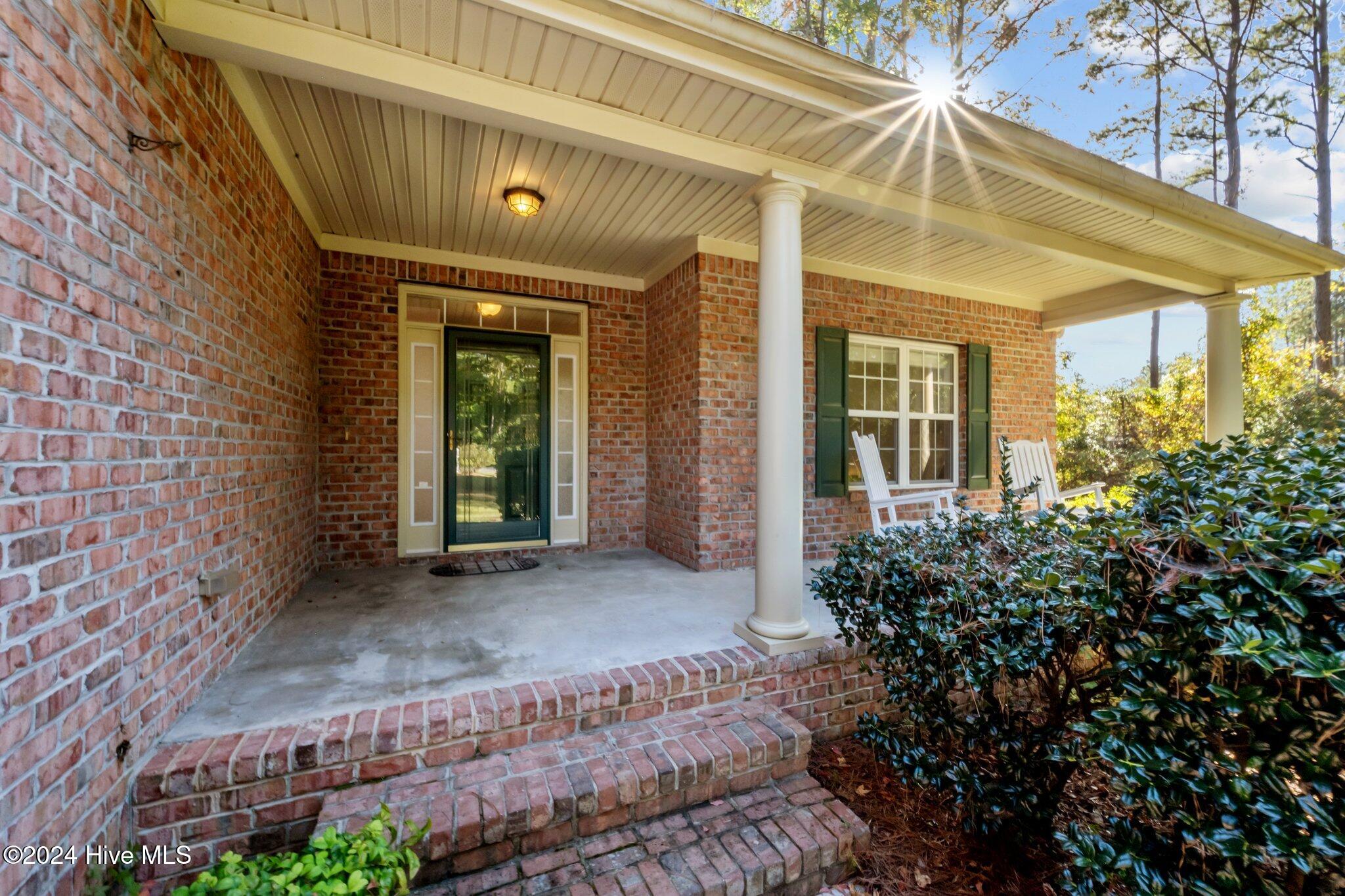 110 Sanderling Court