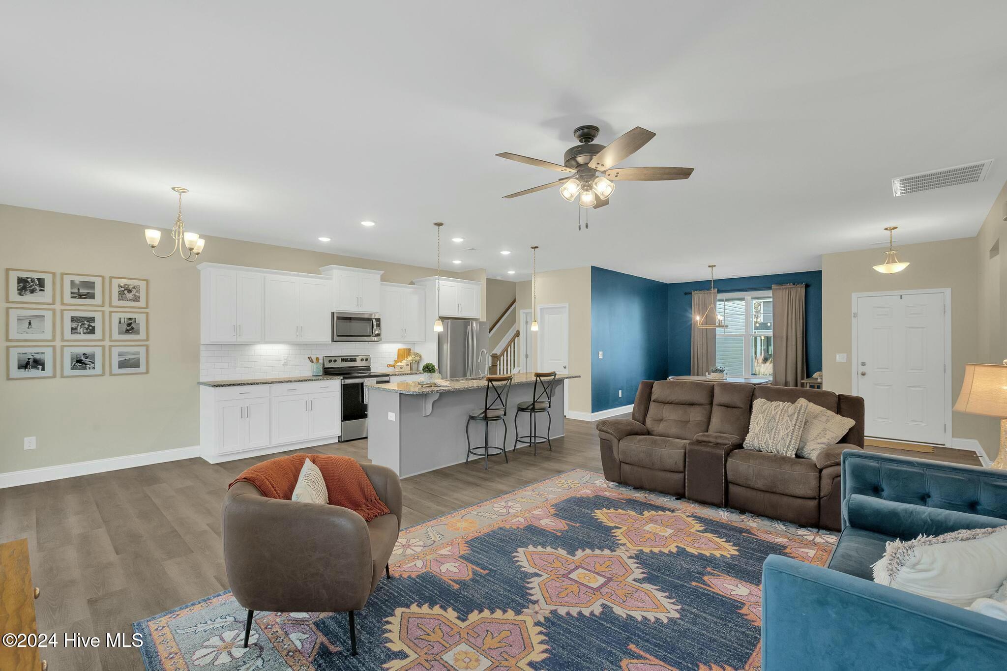 918 W Arboria Drive