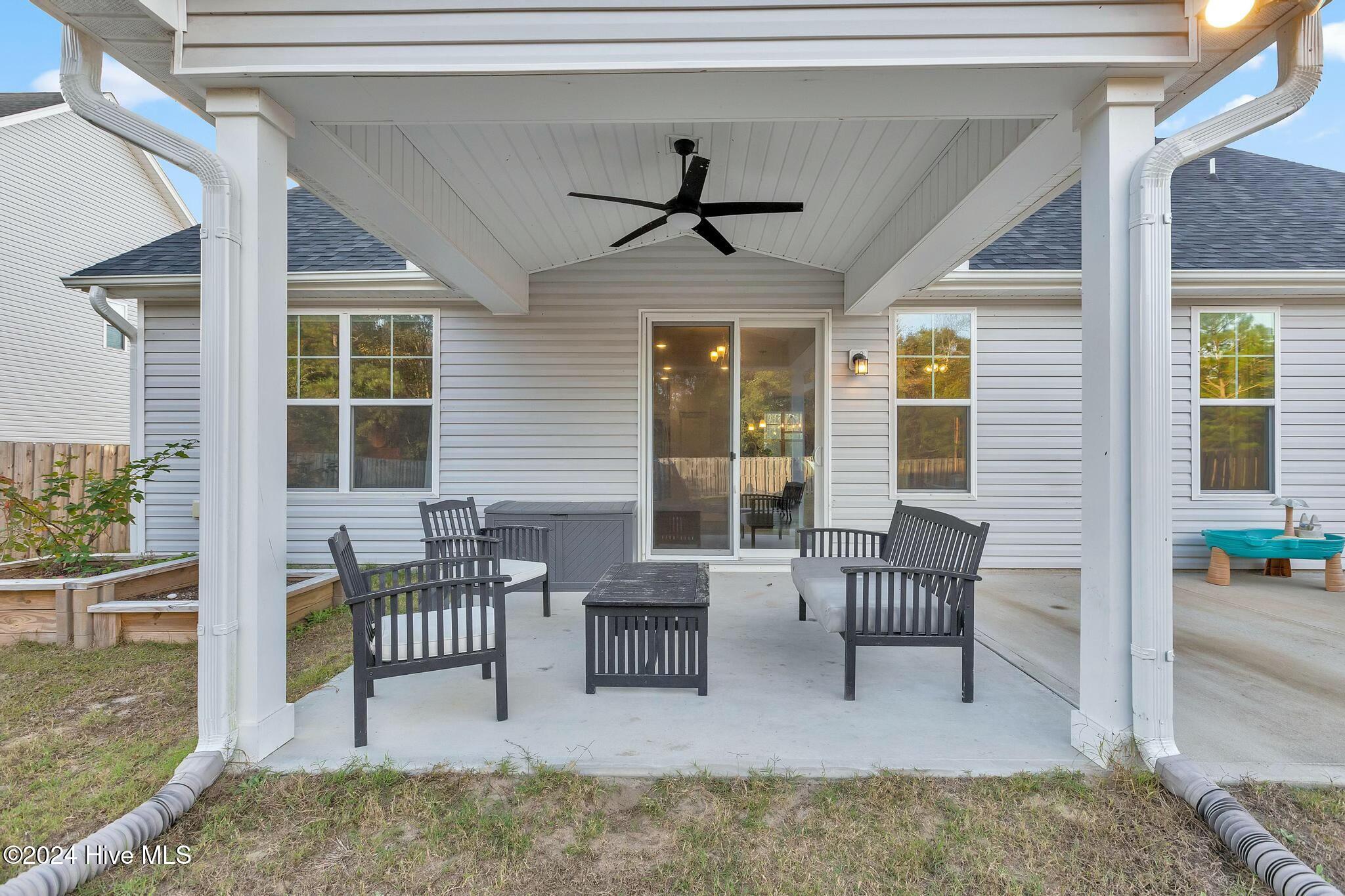 918 W Arboria Drive