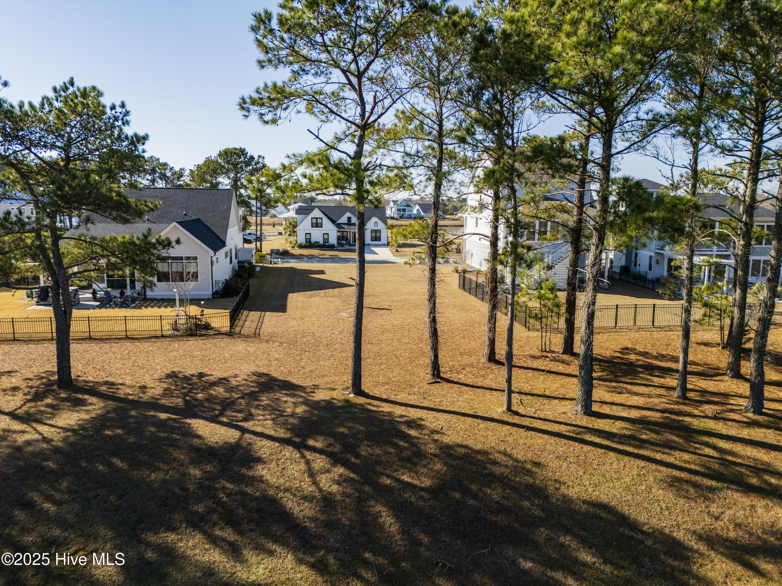 207 609 Spicer Lake Drive