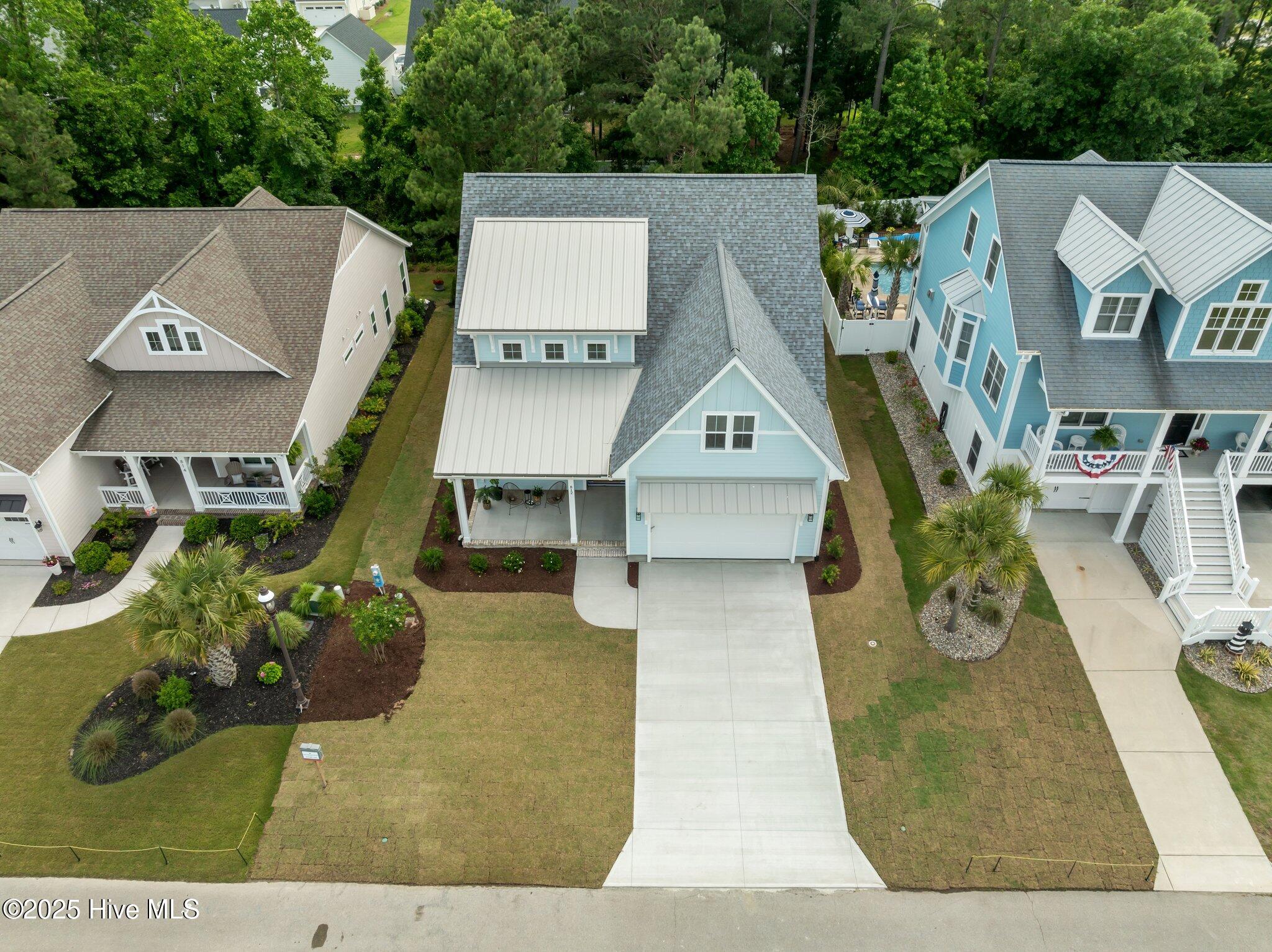 812 Lake Willow Way