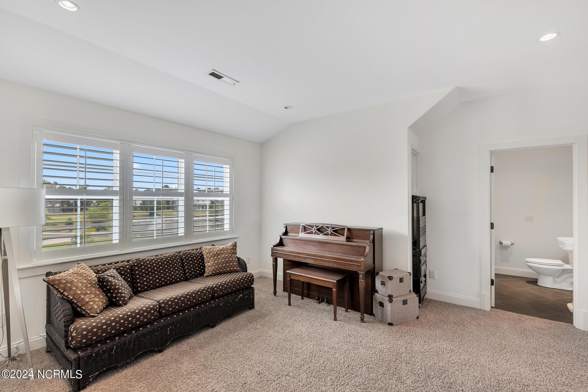 103 Bell Farm Lane