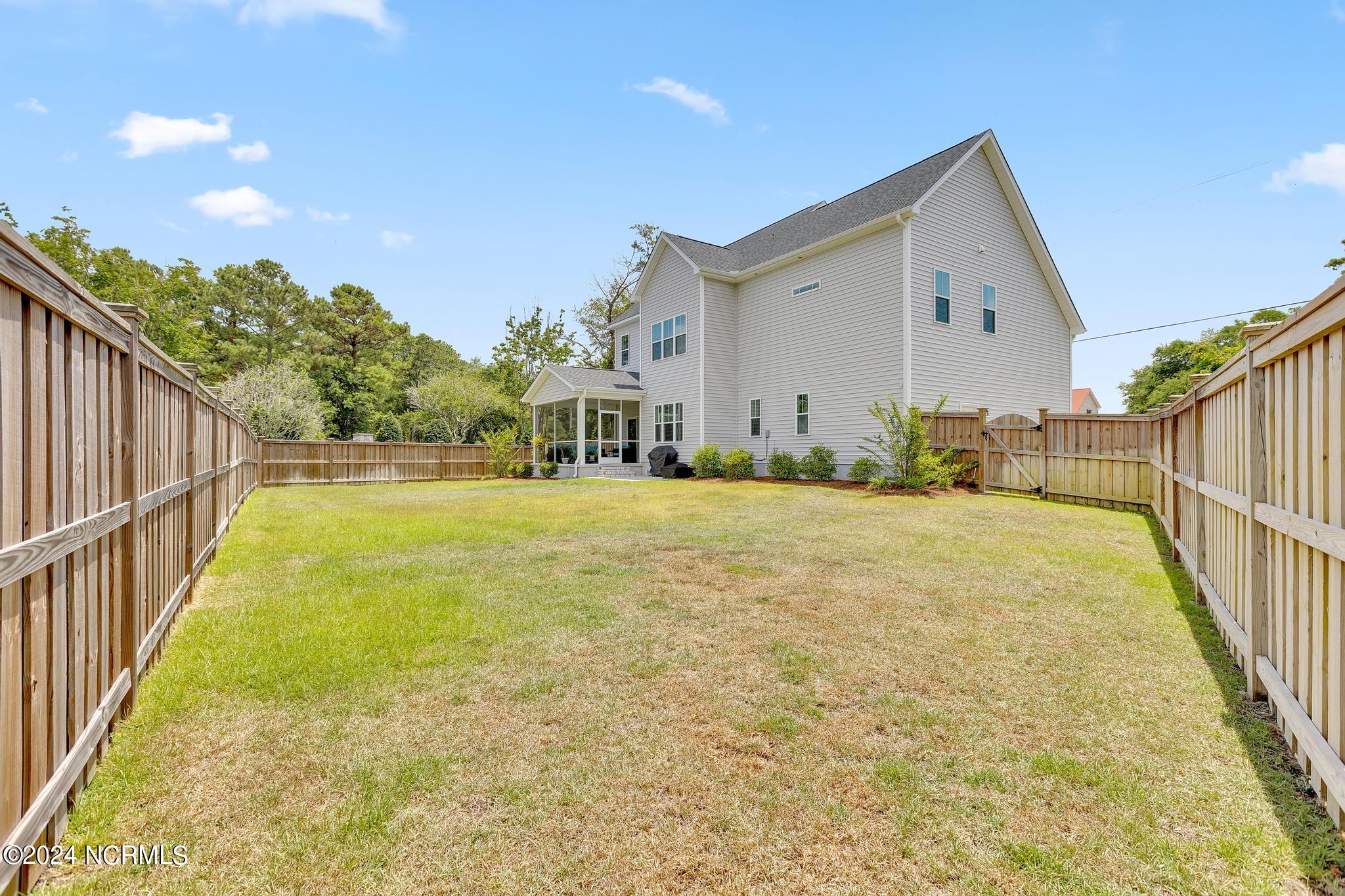 2201 Sloop Point Road