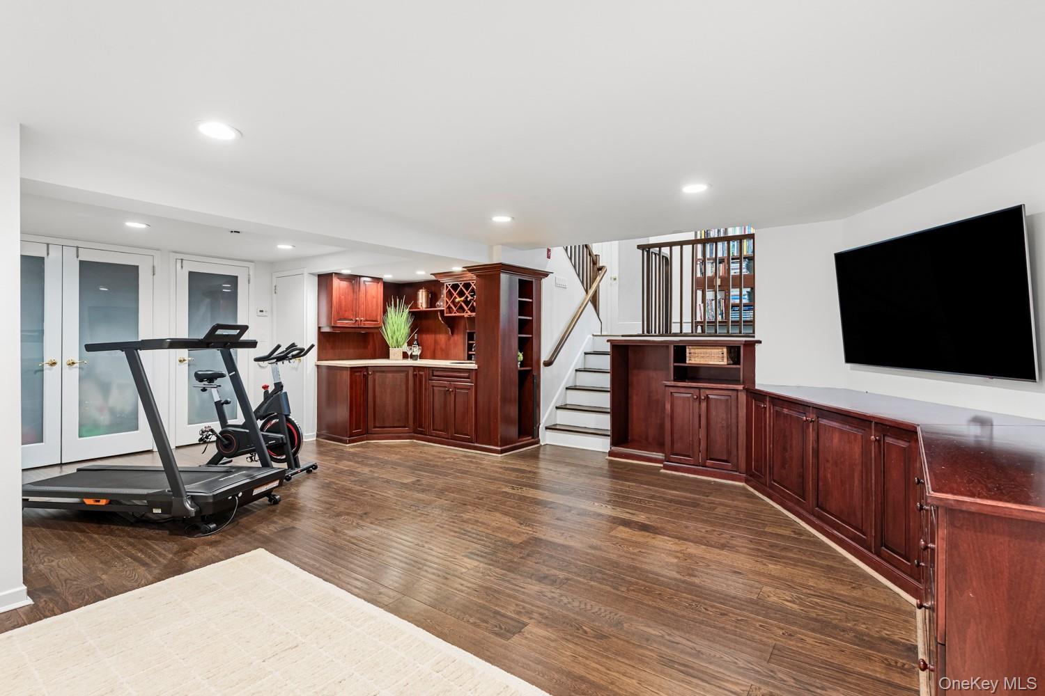 75 Sandy Hollow Road