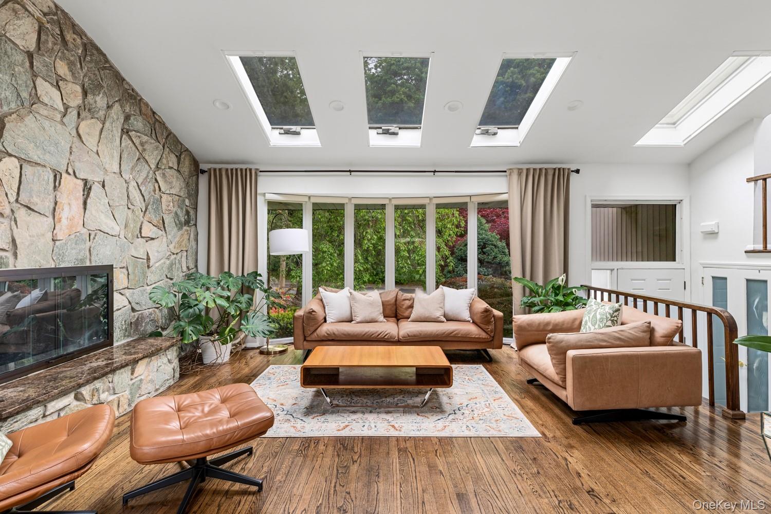 75 Sandy Hollow Road