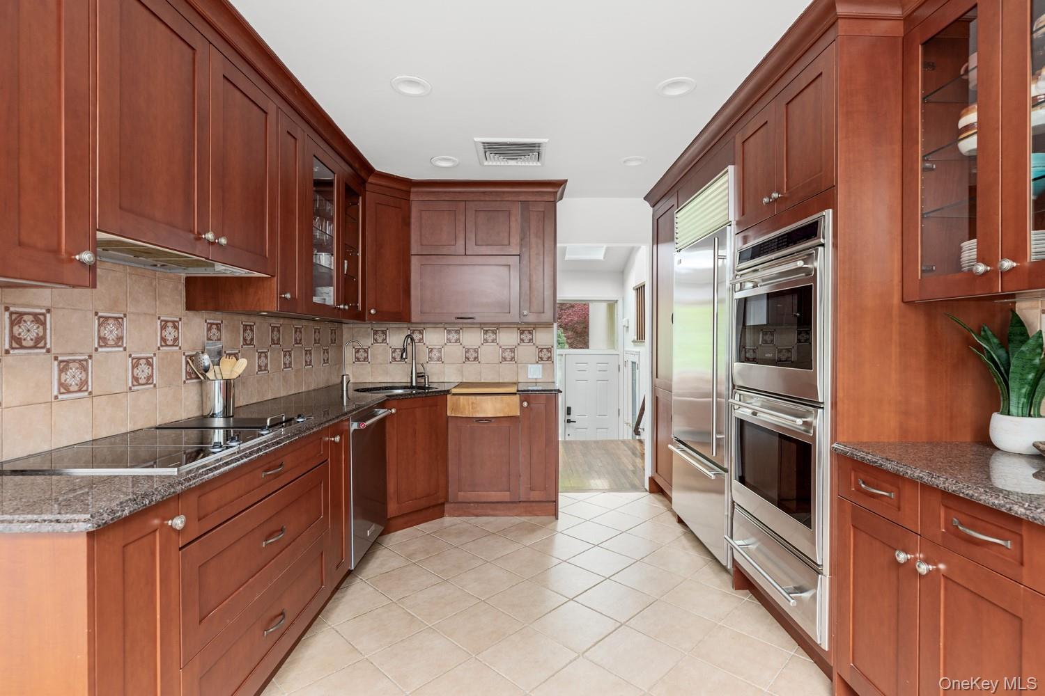 75 Sandy Hollow Road