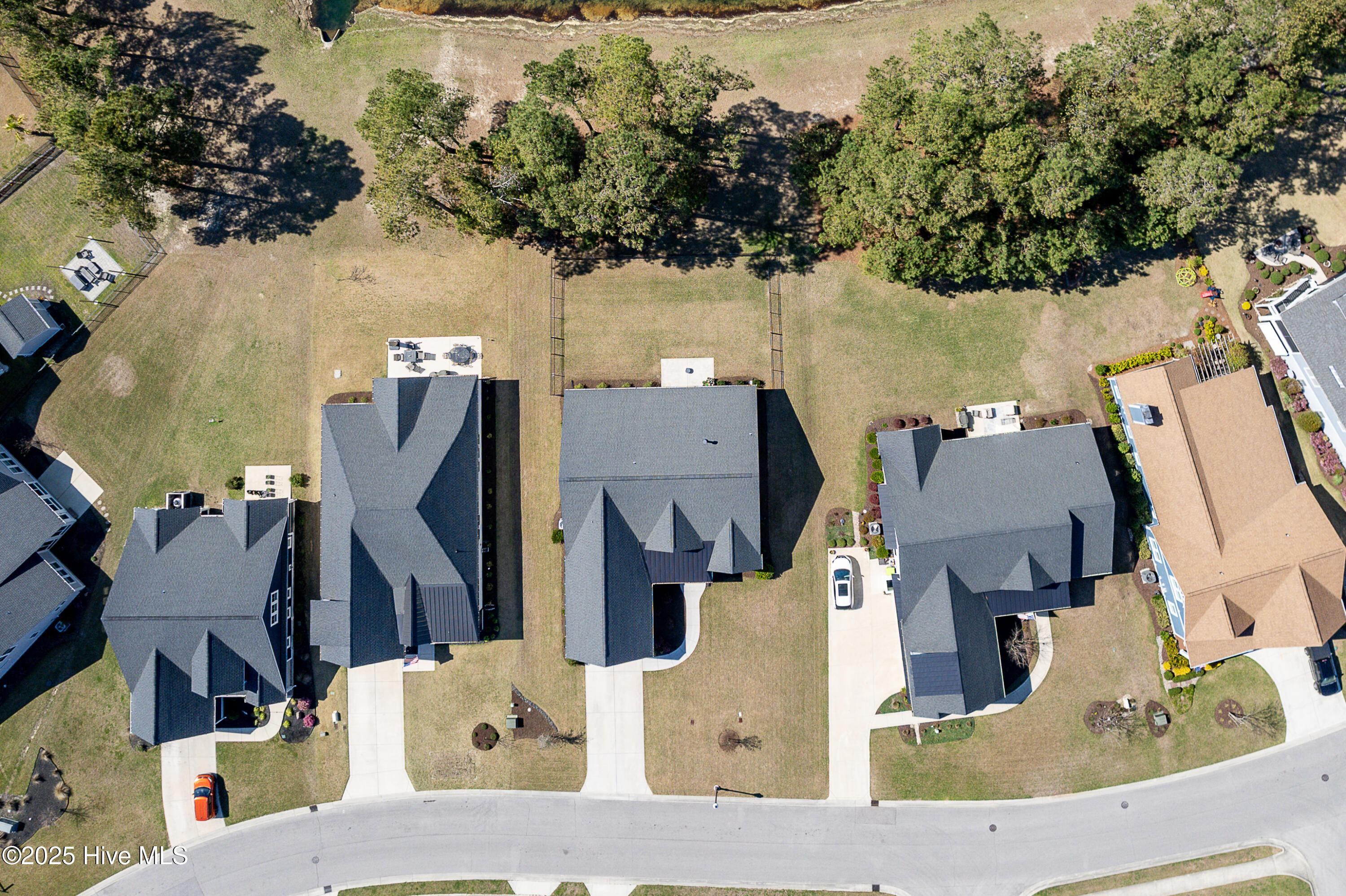 552 Moss Lake Lane