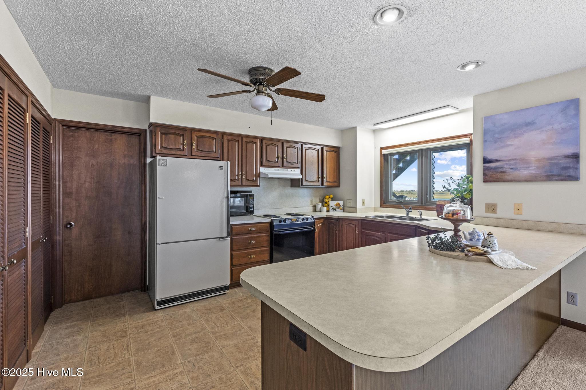 108 Inlet Court