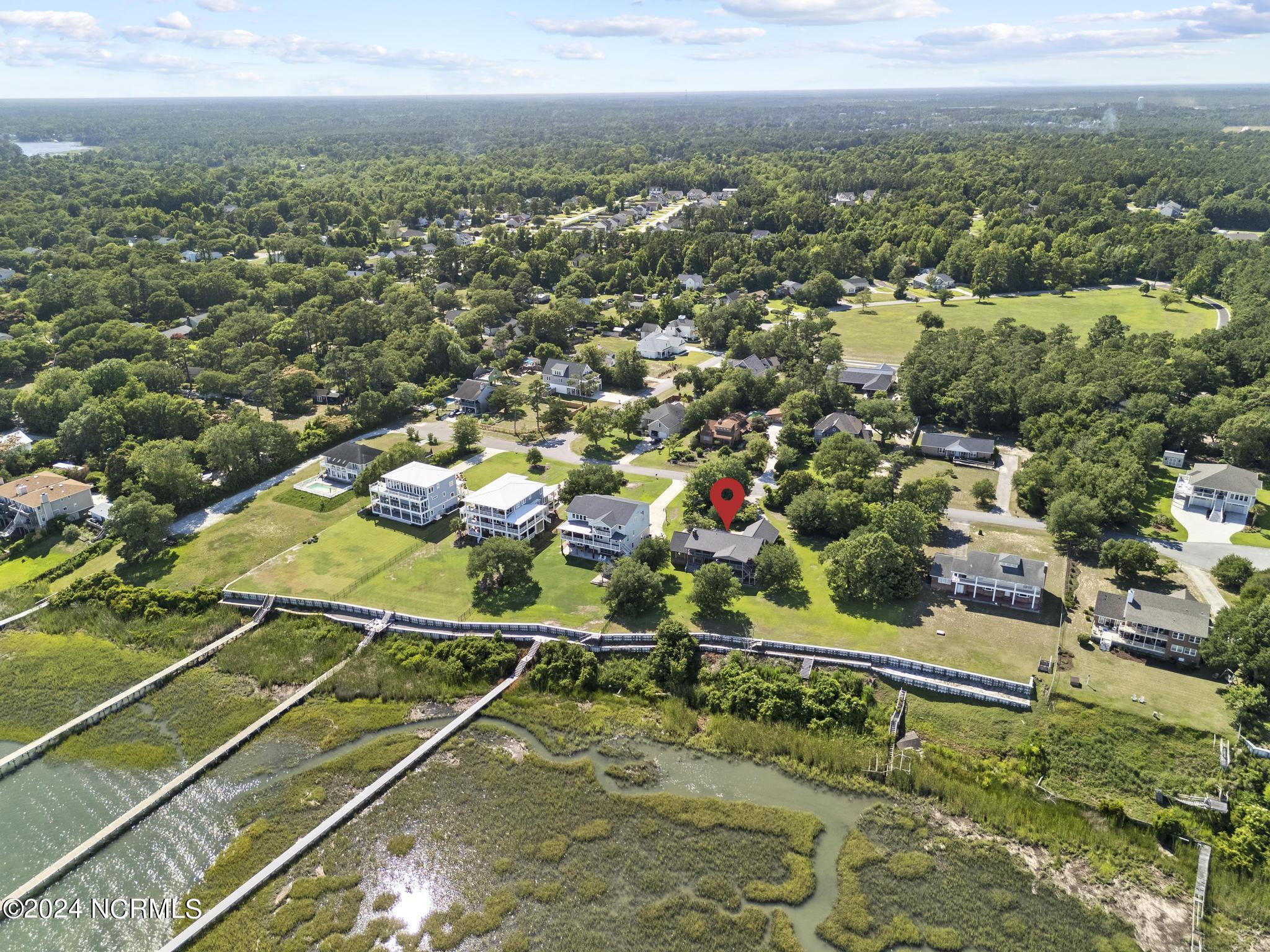 108 Inlet Court