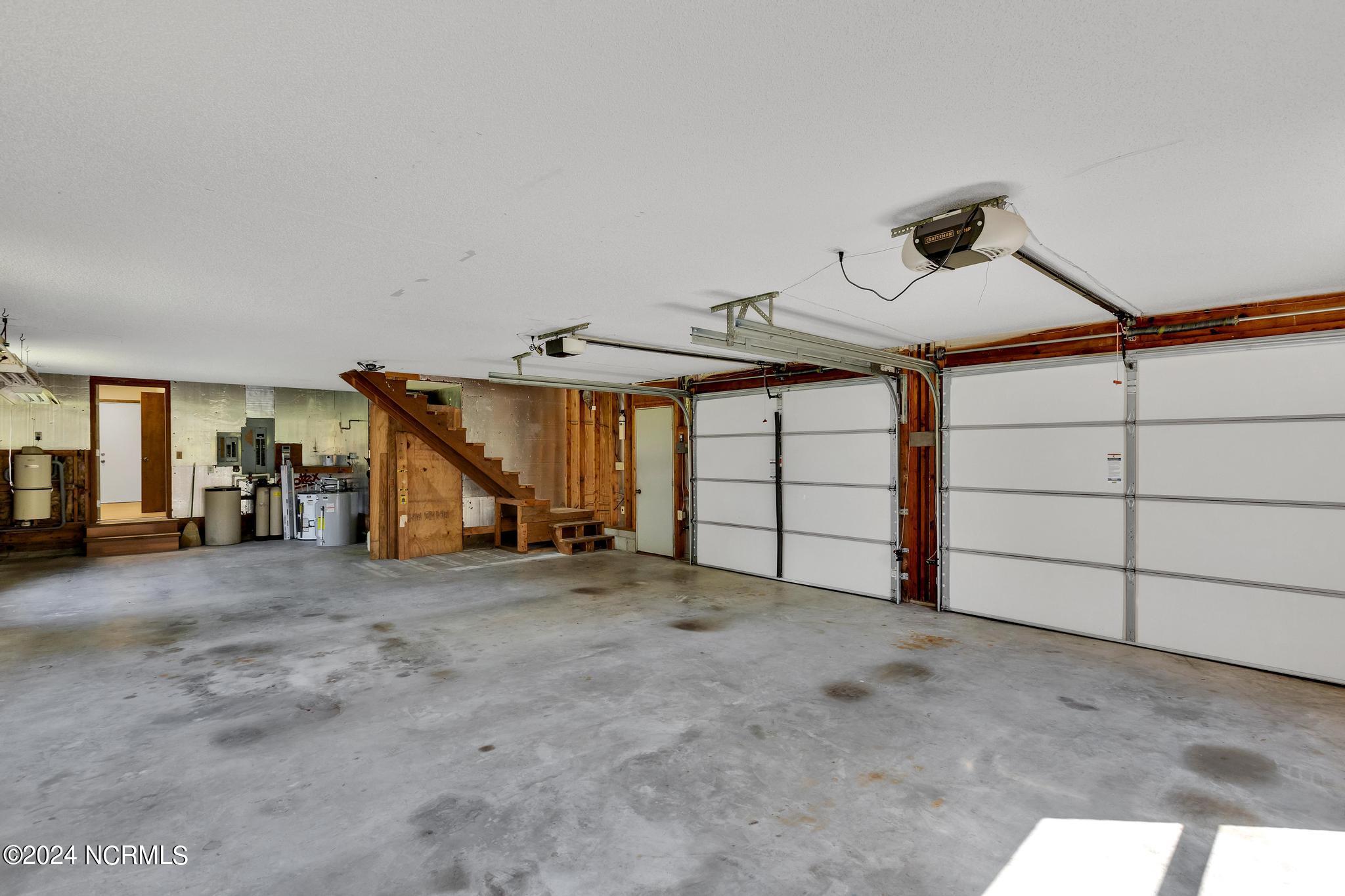 108 Inlet Court