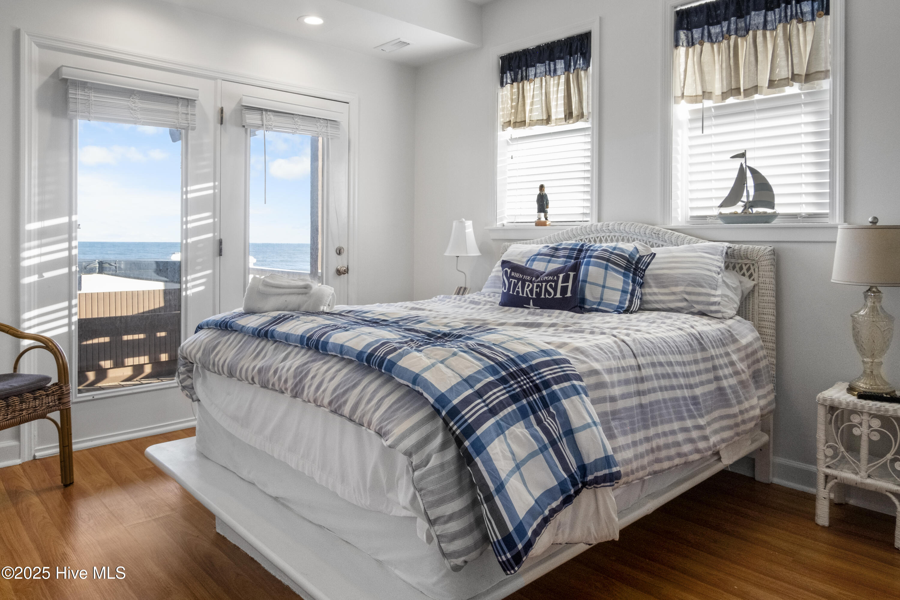 1042 New River Inlet Road