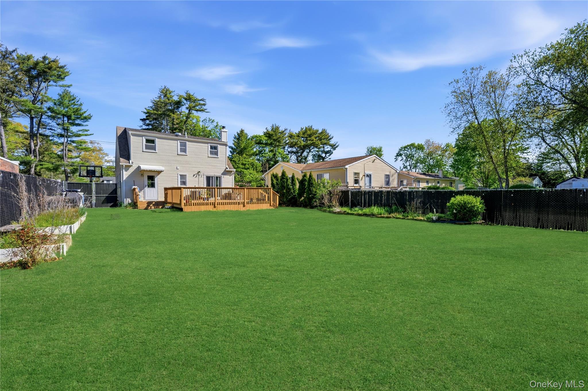 90 Fischer Avenue