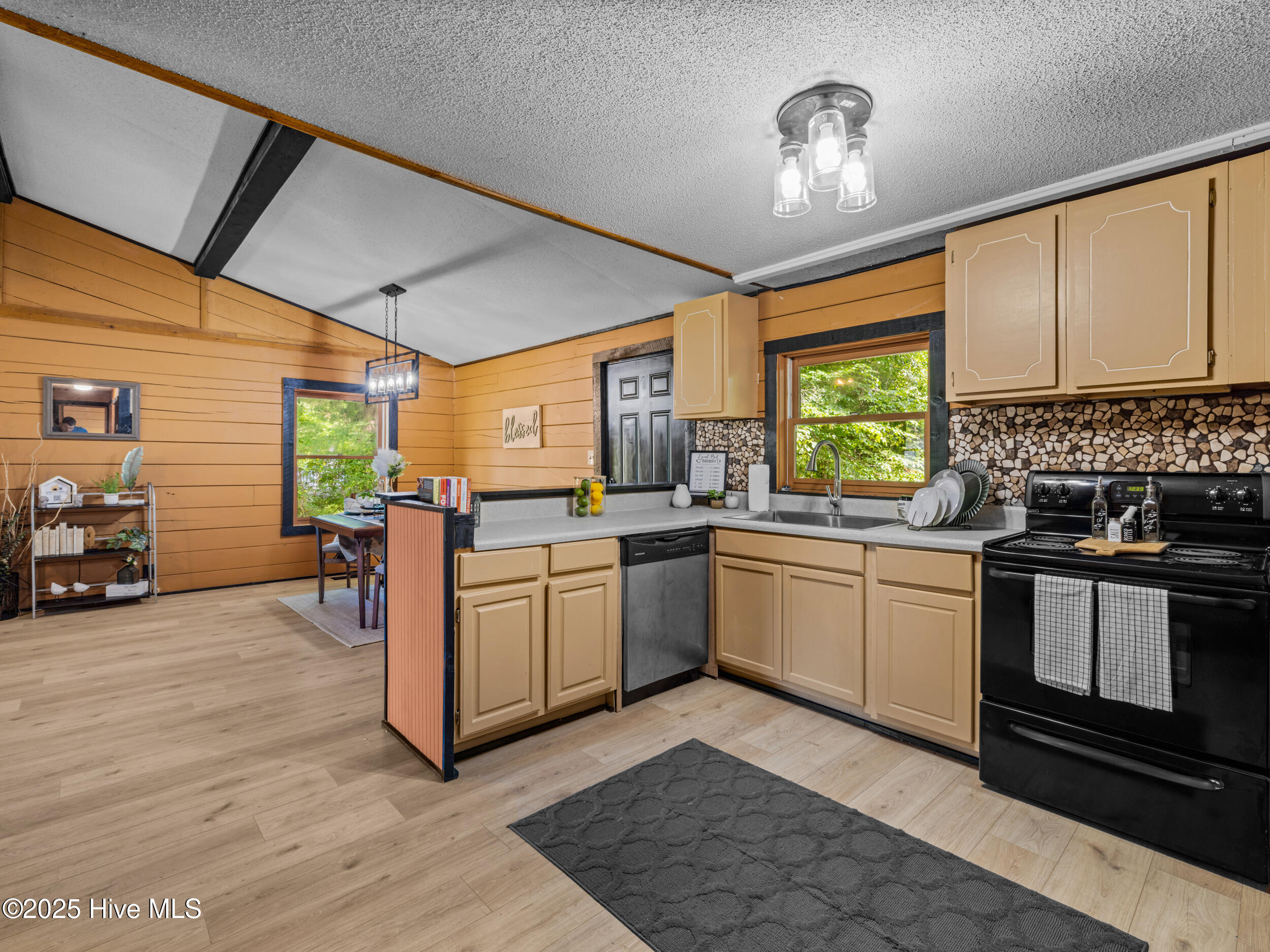 210 Edgewood Drive