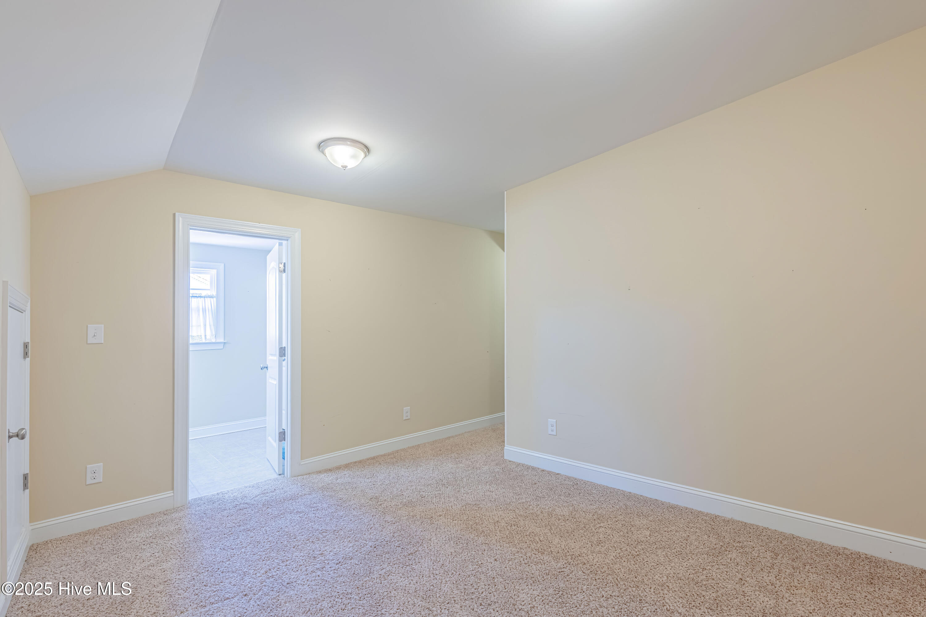 108 Ridgepath Lane