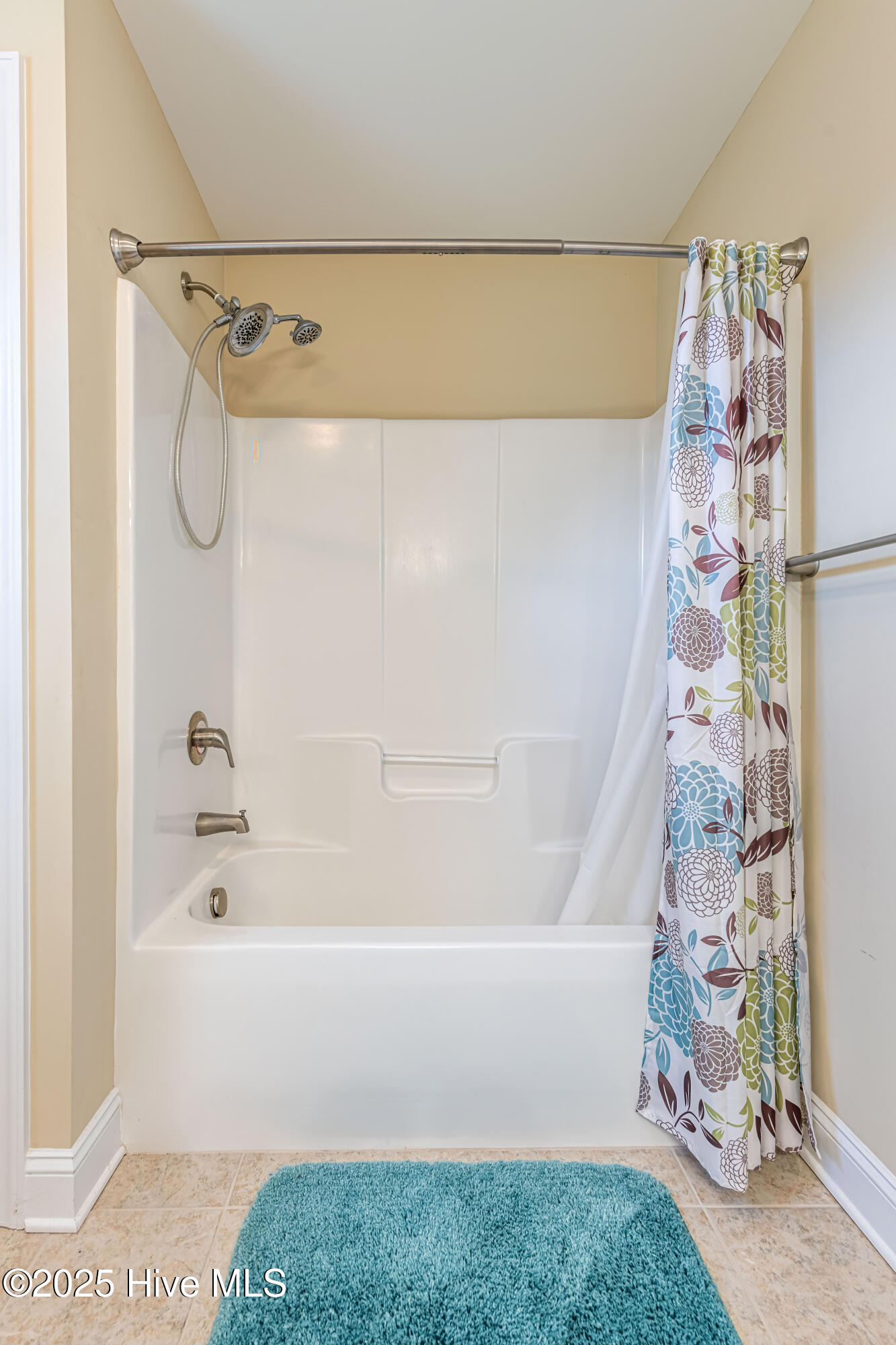 108 Ridgepath Lane