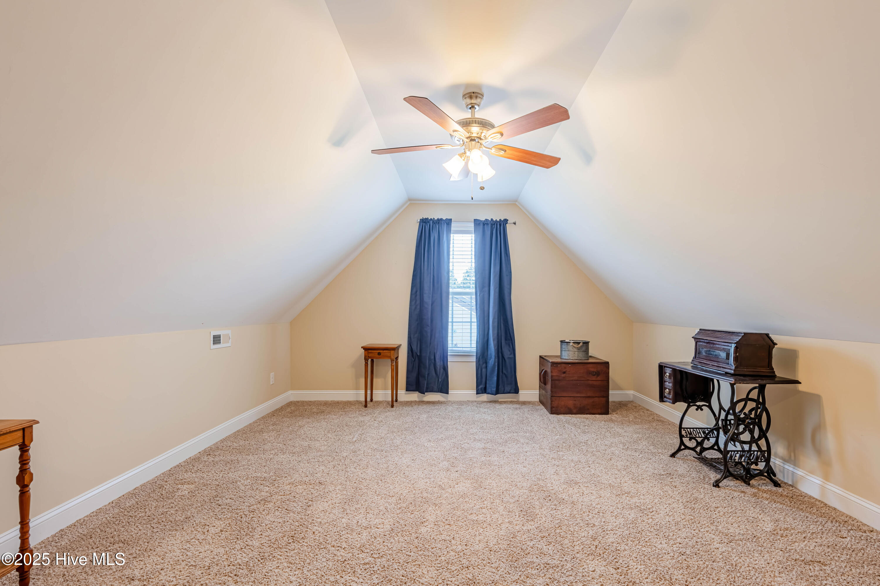 108 Ridgepath Lane