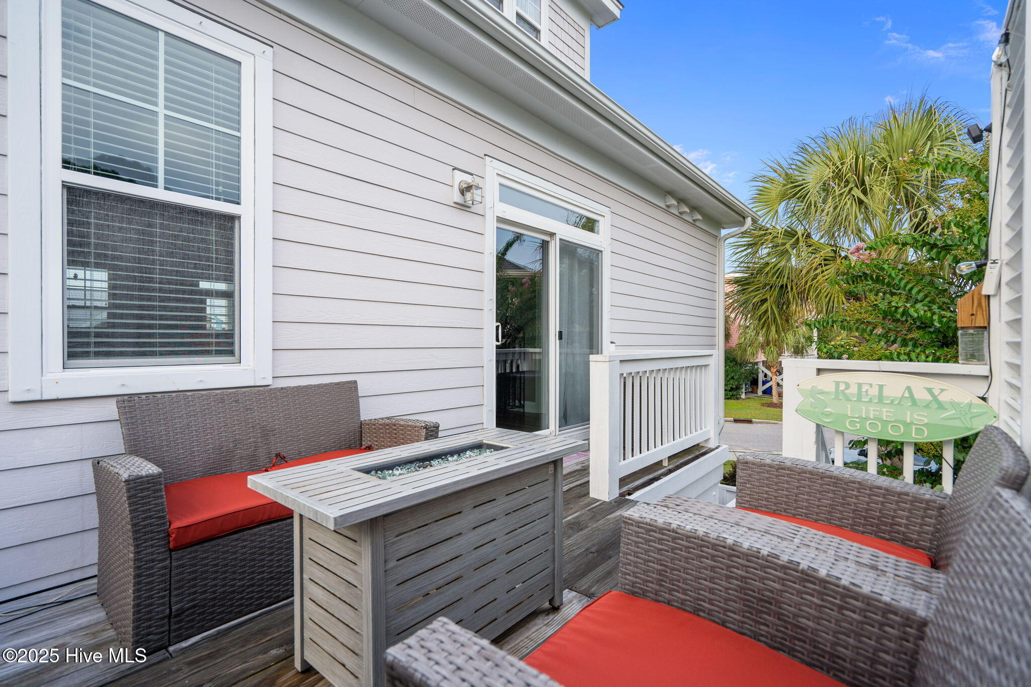 104 Island Palms Drive