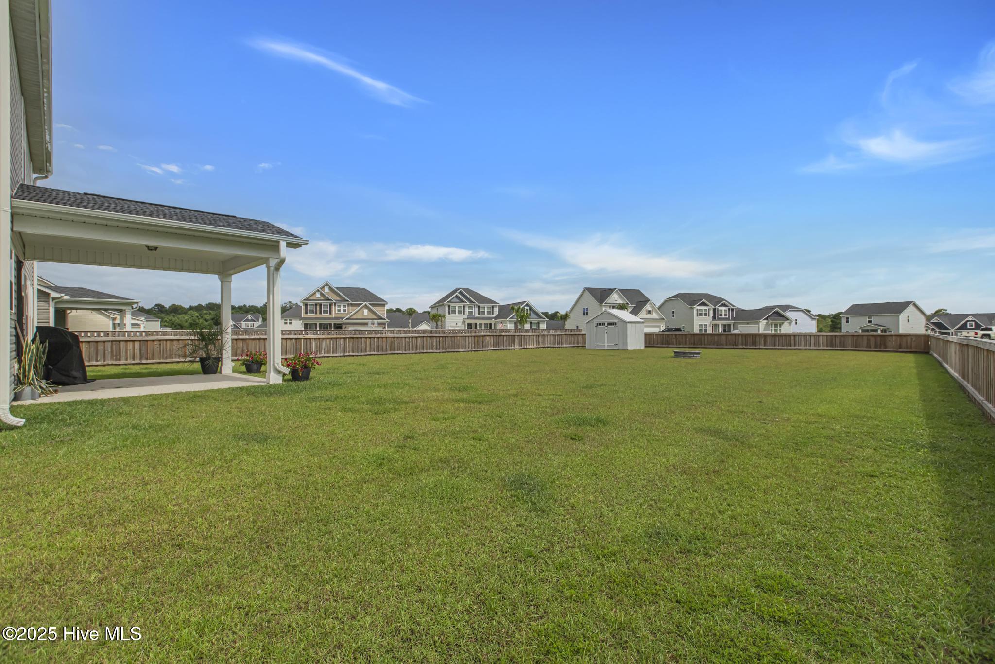 206 E Red Head Circle