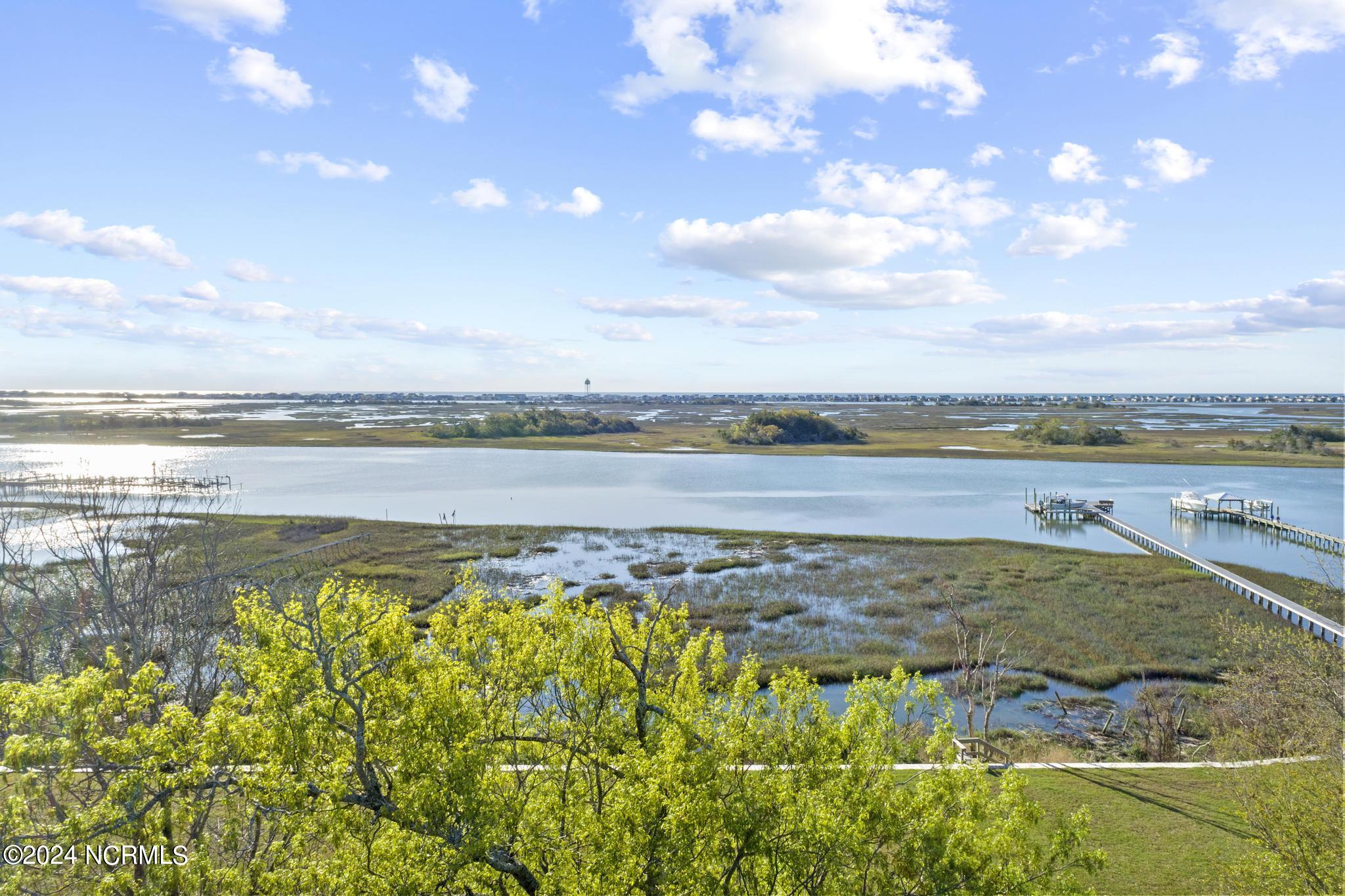 110 6 Inlet Court