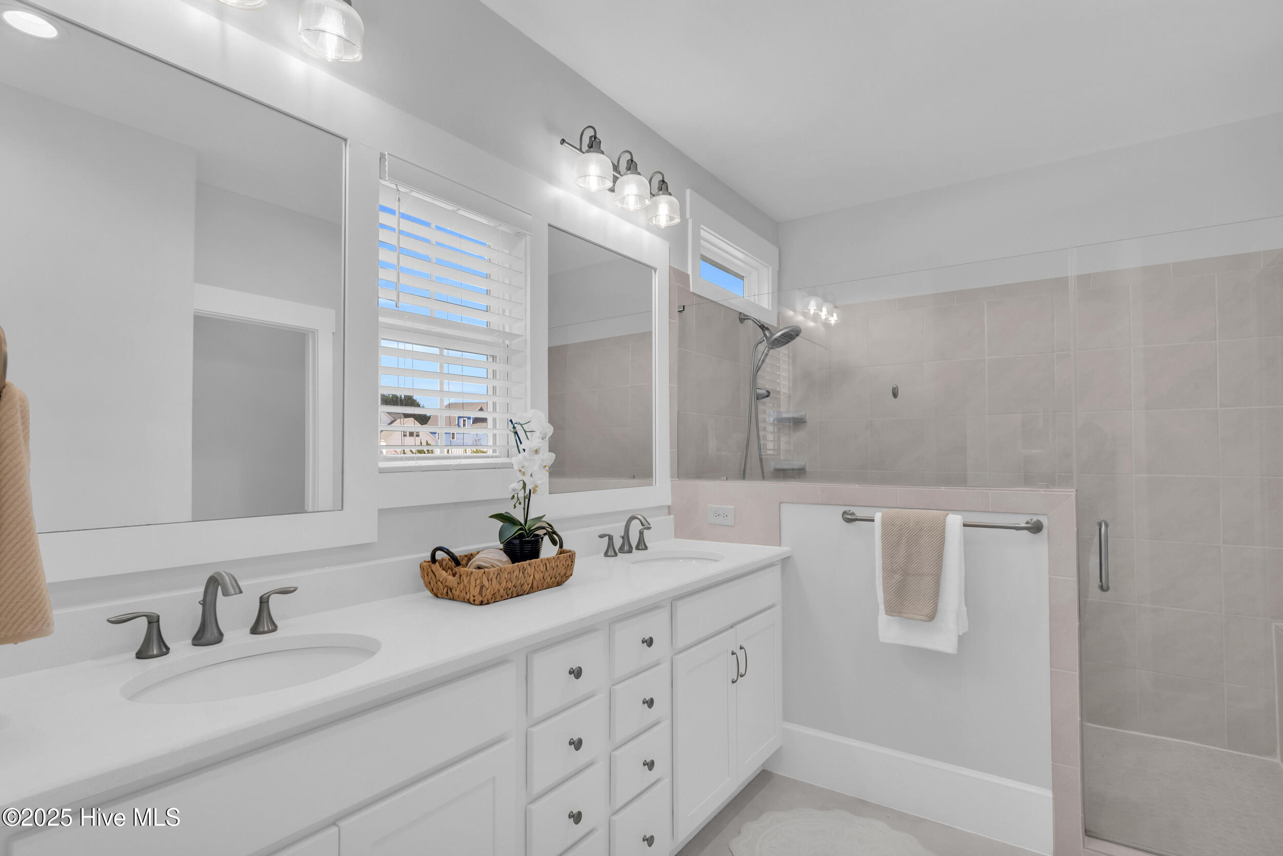 547 Moss Lake Lane