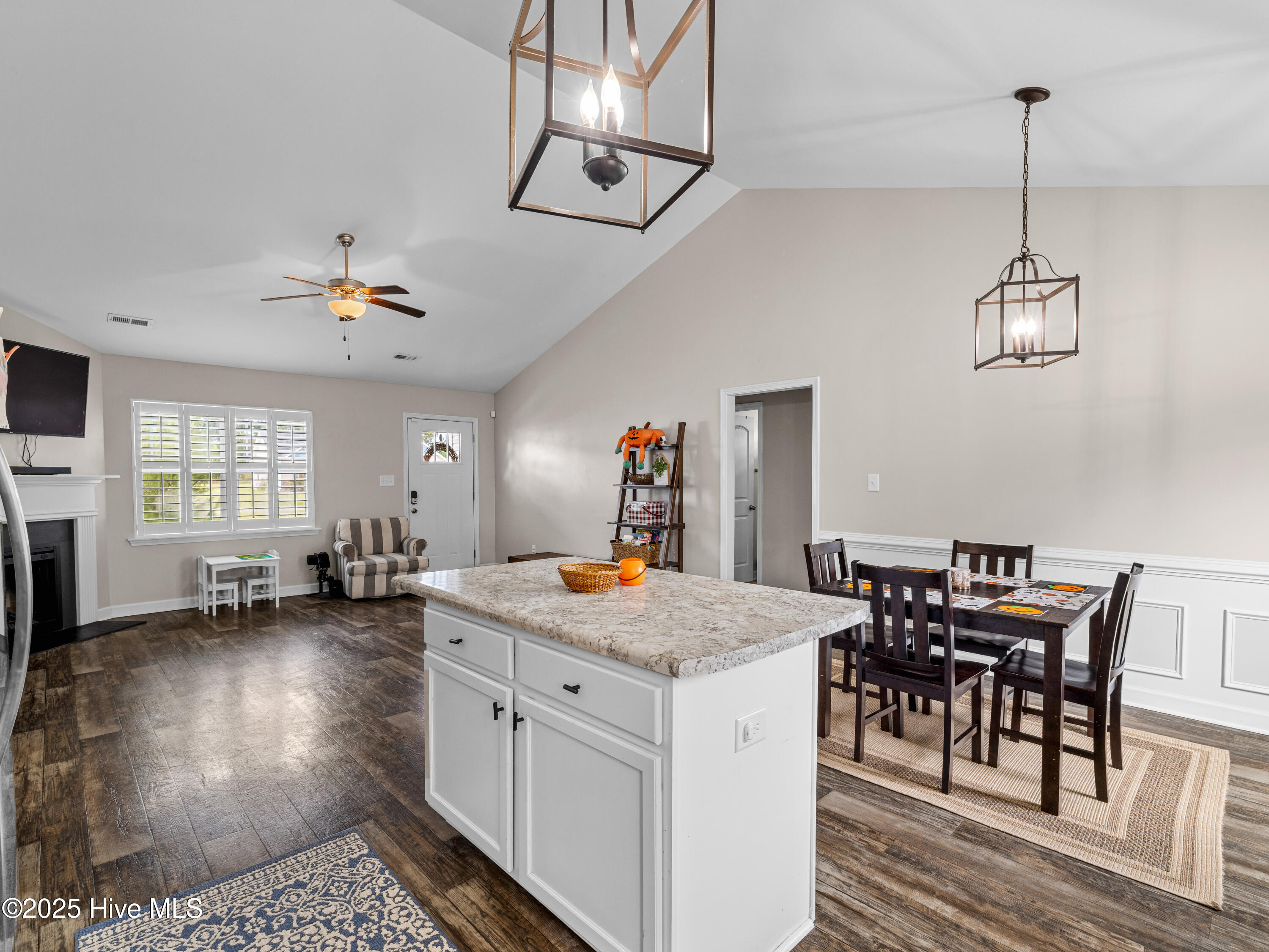 501 Ellie Court
