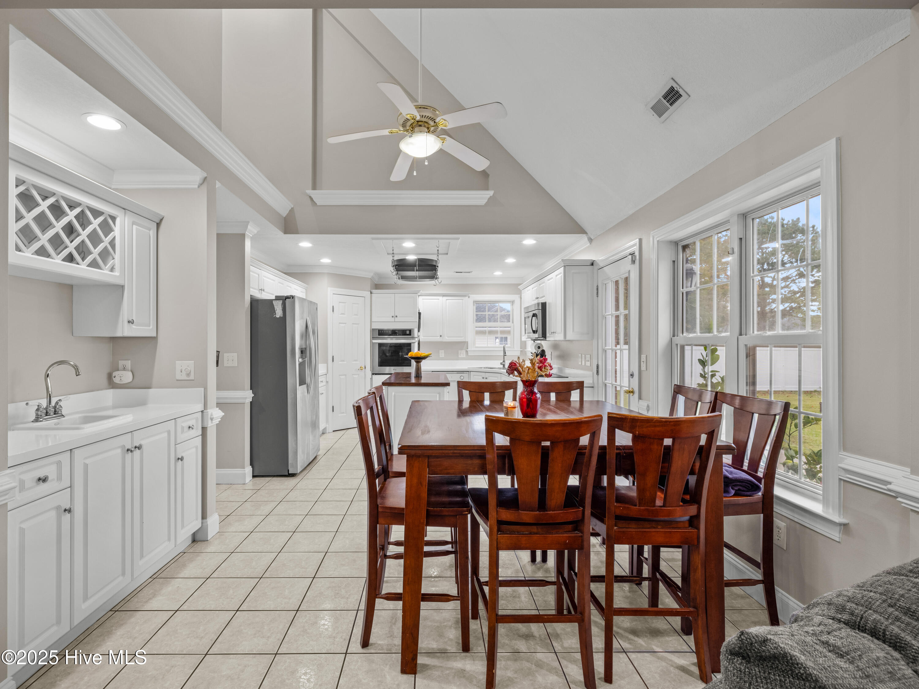 500 Red Fox Court