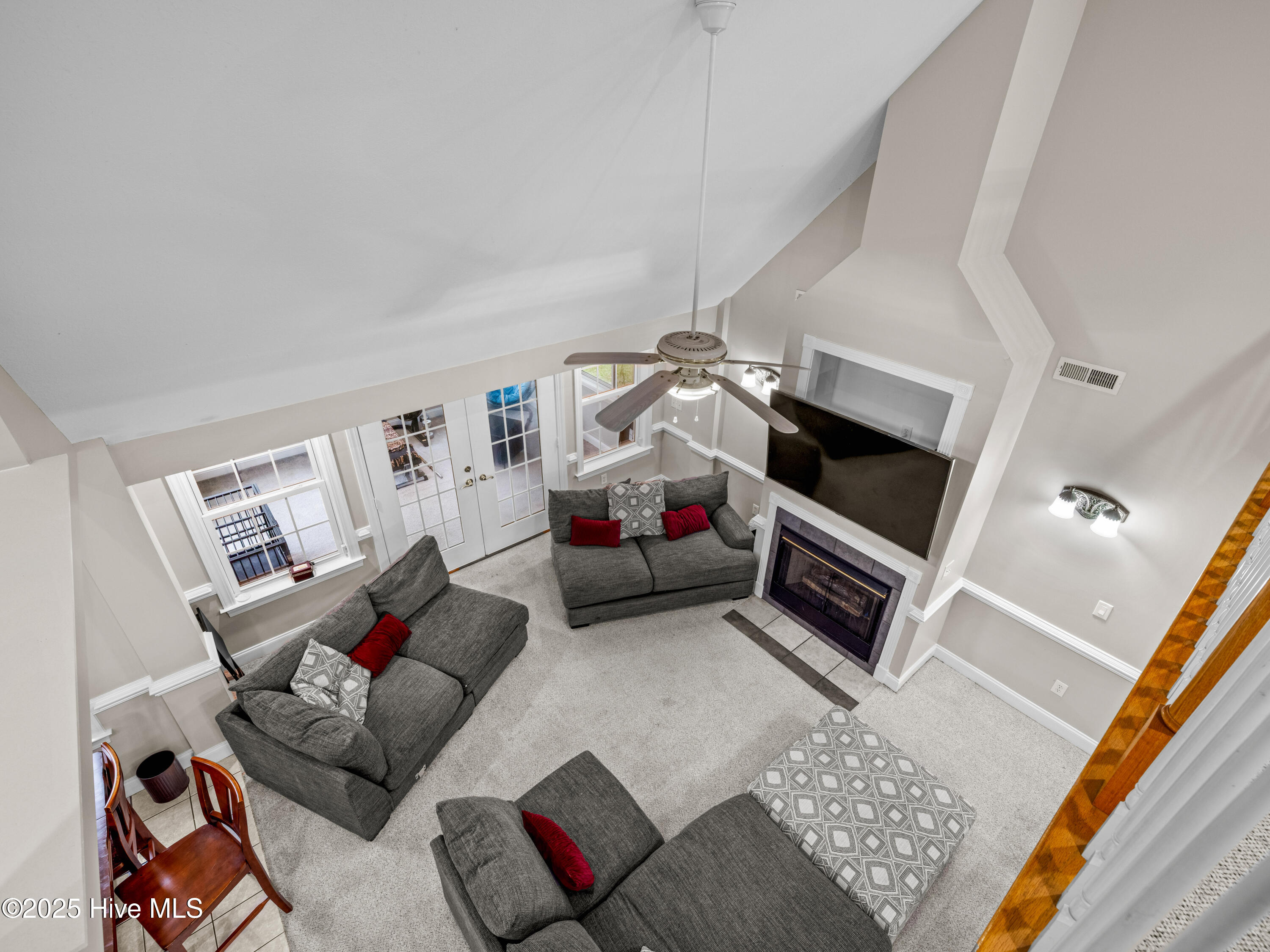 500 Red Fox Court